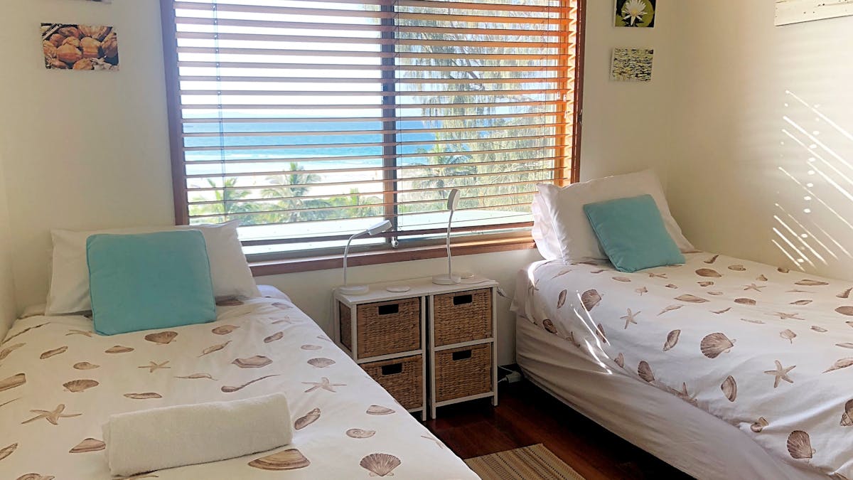 Twin Bedroom