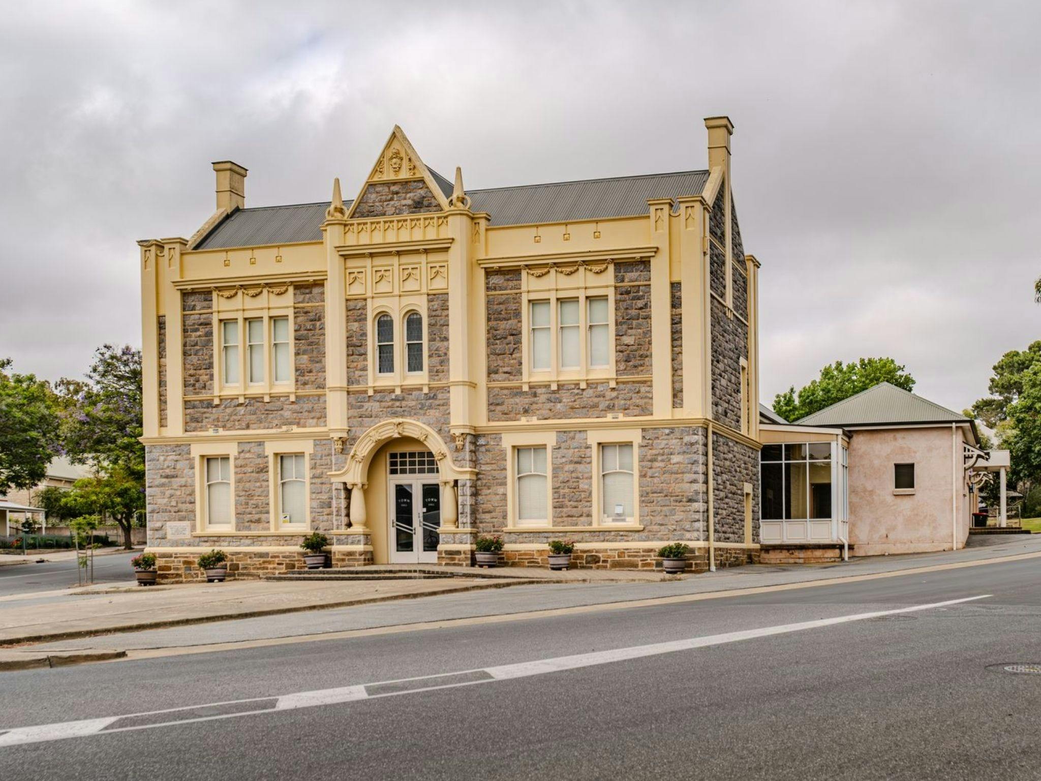 Angaston Town Hall - Outside Front