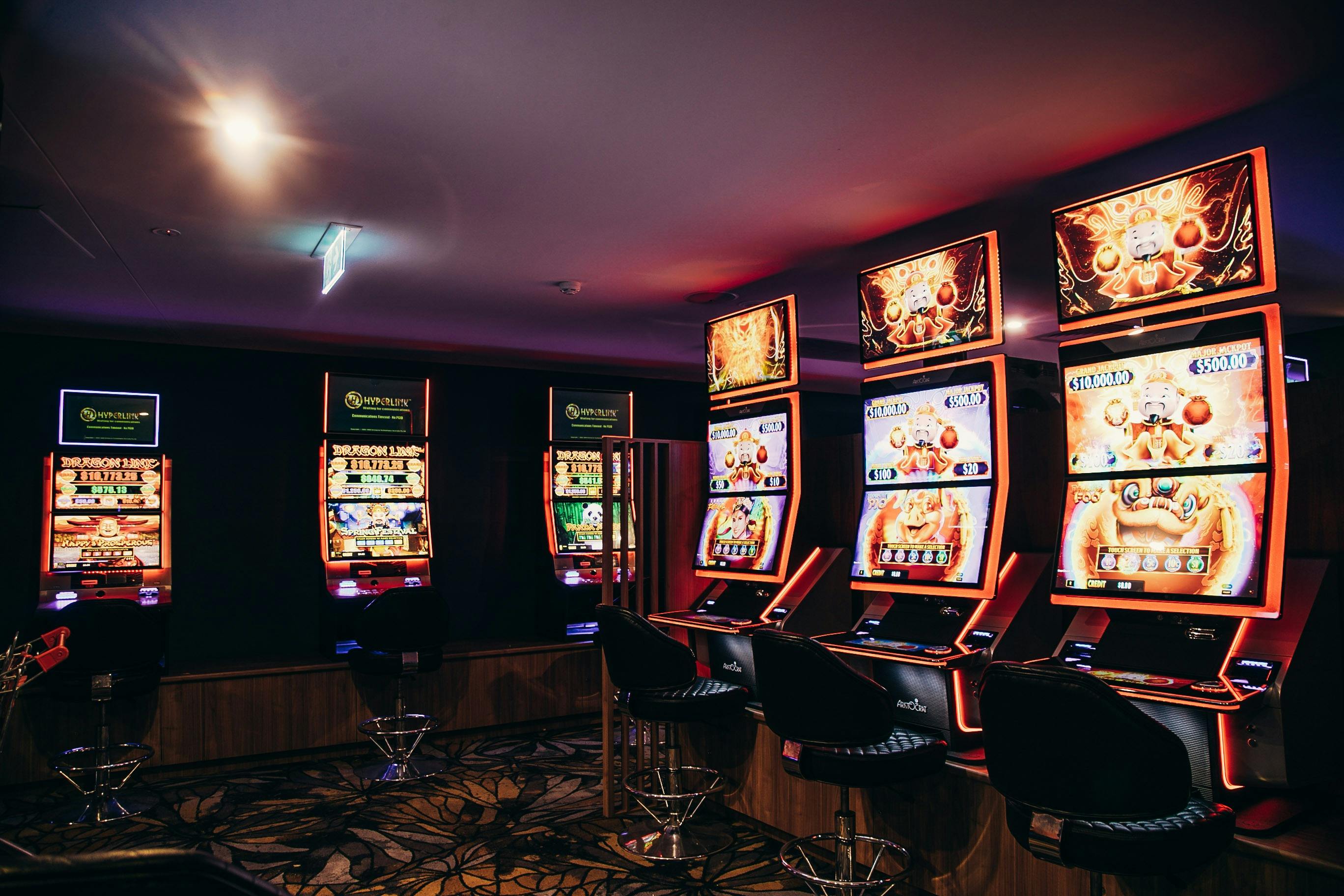open late gaming room