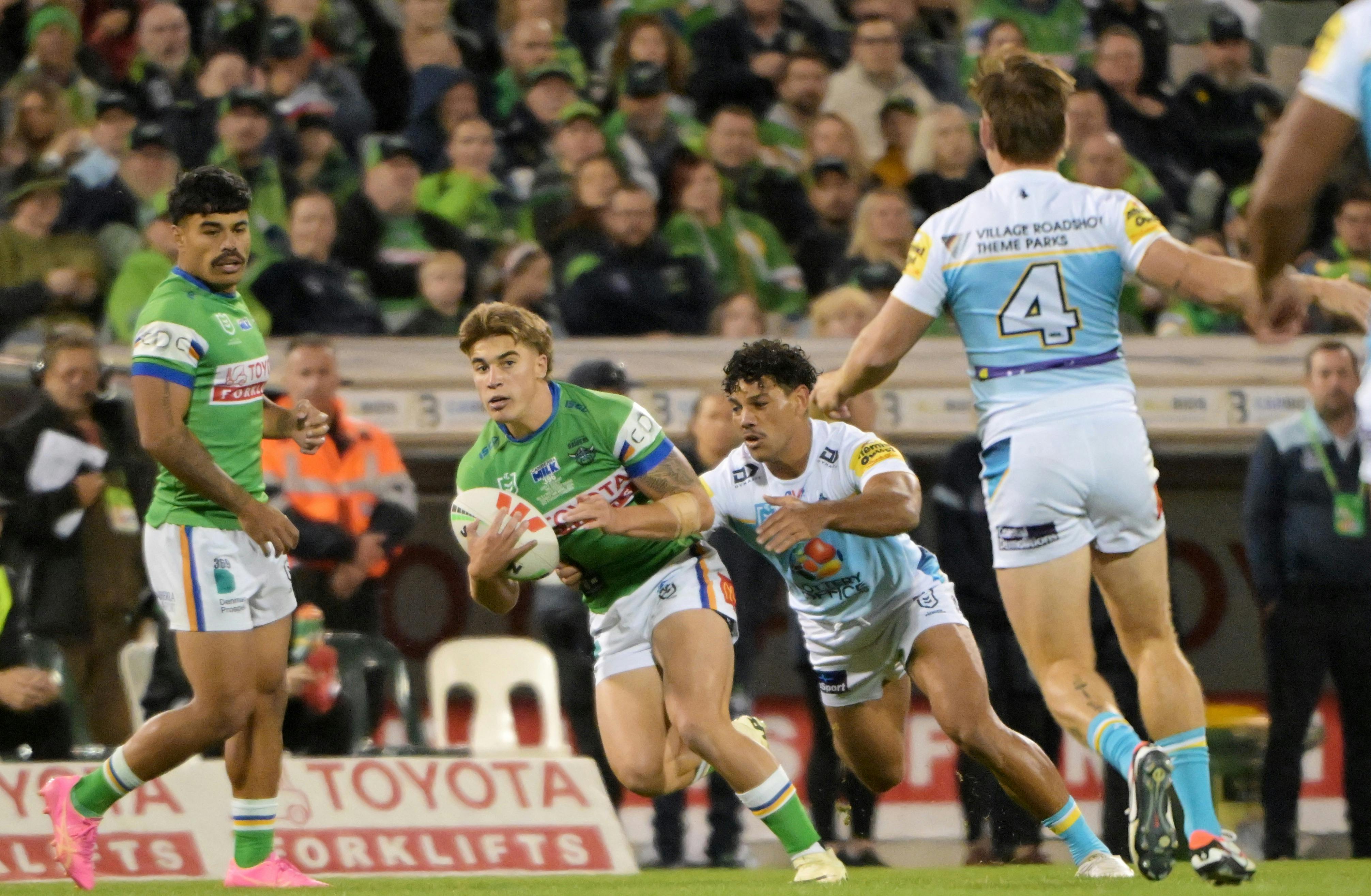 Raiders v Titans - NRL Round 11