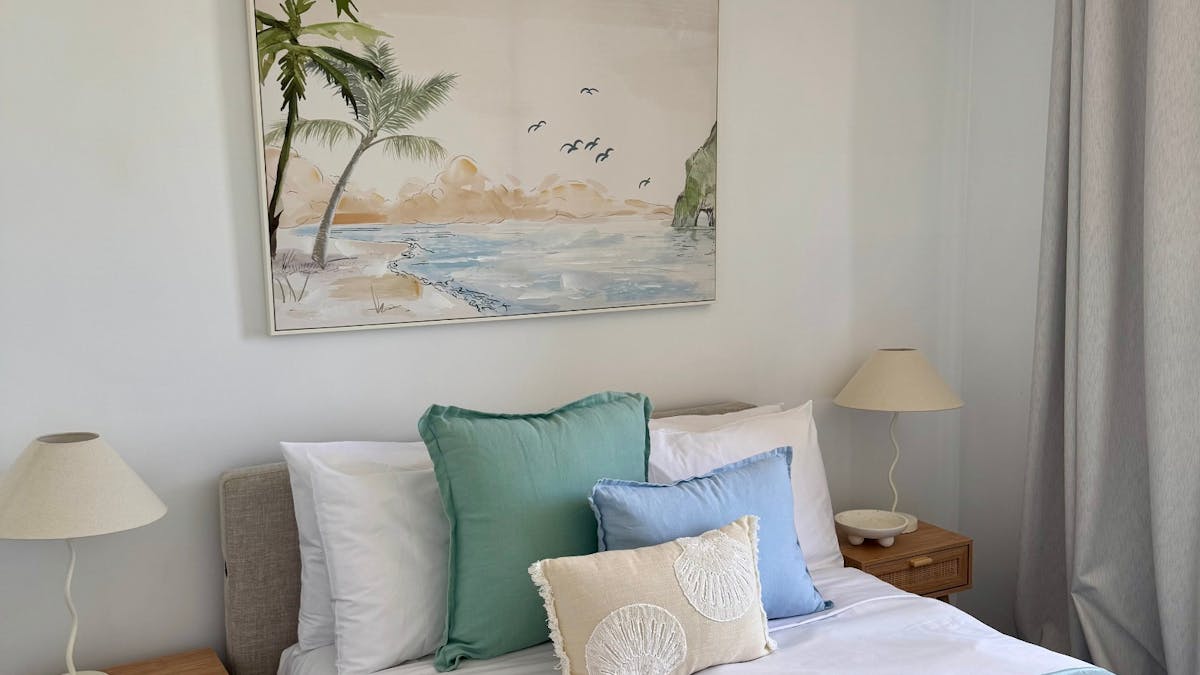 2 Bedroom unit in Palm Beach - Second bedroom