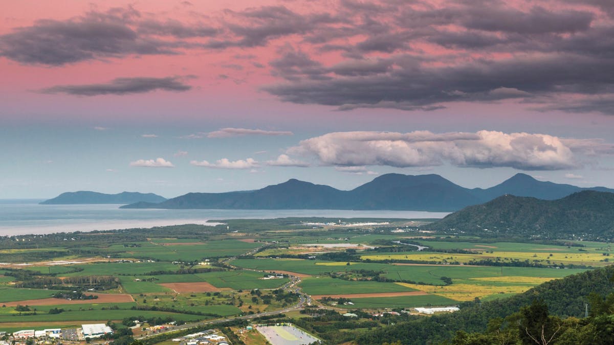 View from Atherton Tablelands - Savannah Way View from Atherton Tablelands - Savannah Way