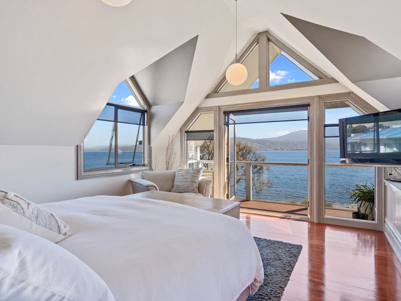 stayinhobart.com.au