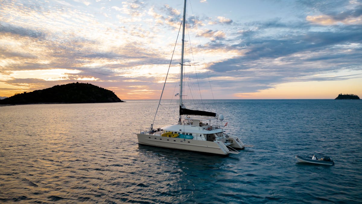 Whitsundays Sunset Charters YOTSPACE yacht charters