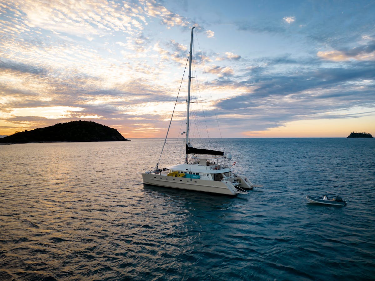 Whitsundays Sunset Charters YOTSPACE yacht charters
