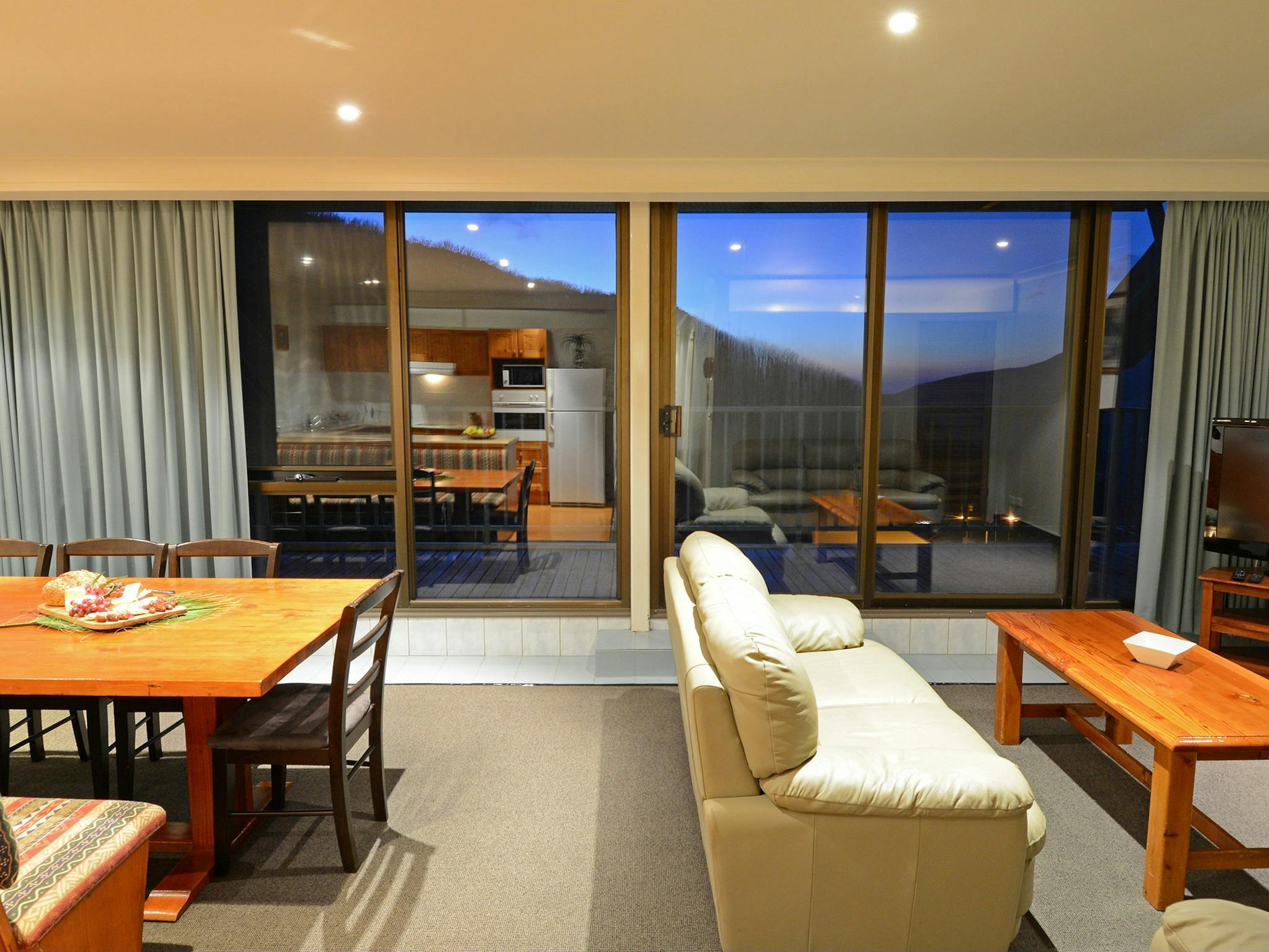 Three Bedroom Deluxe Apartment