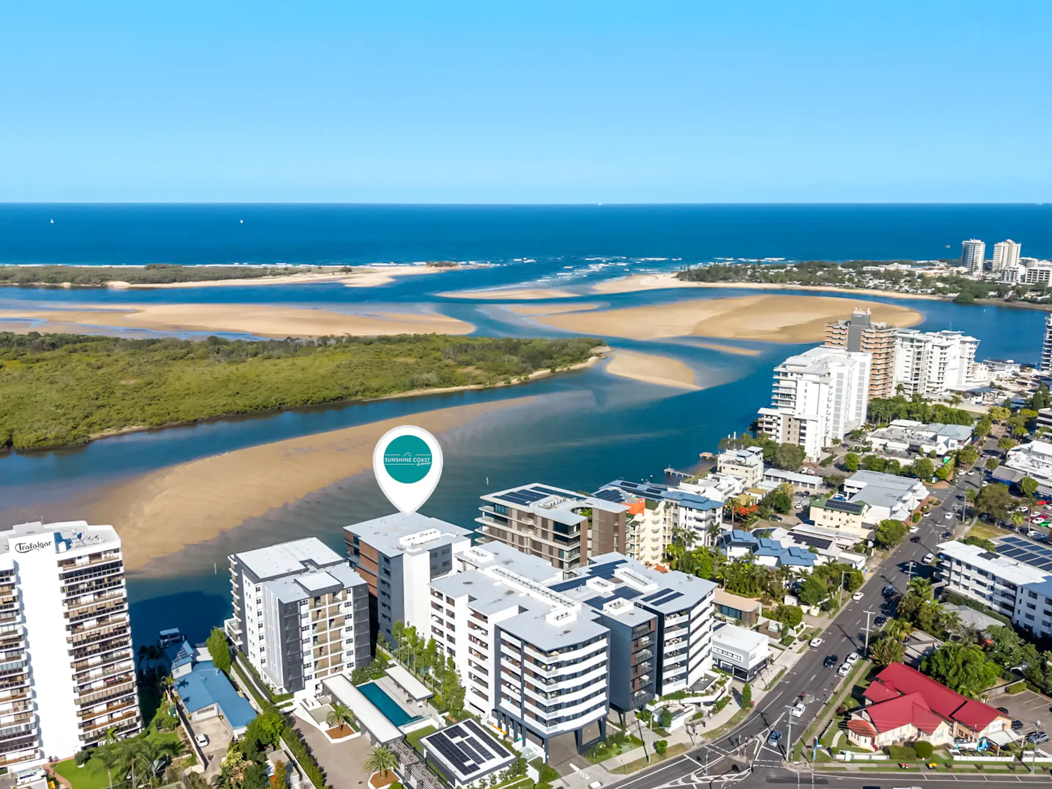 Aerial image of Avalon Resort on the Maroochy River