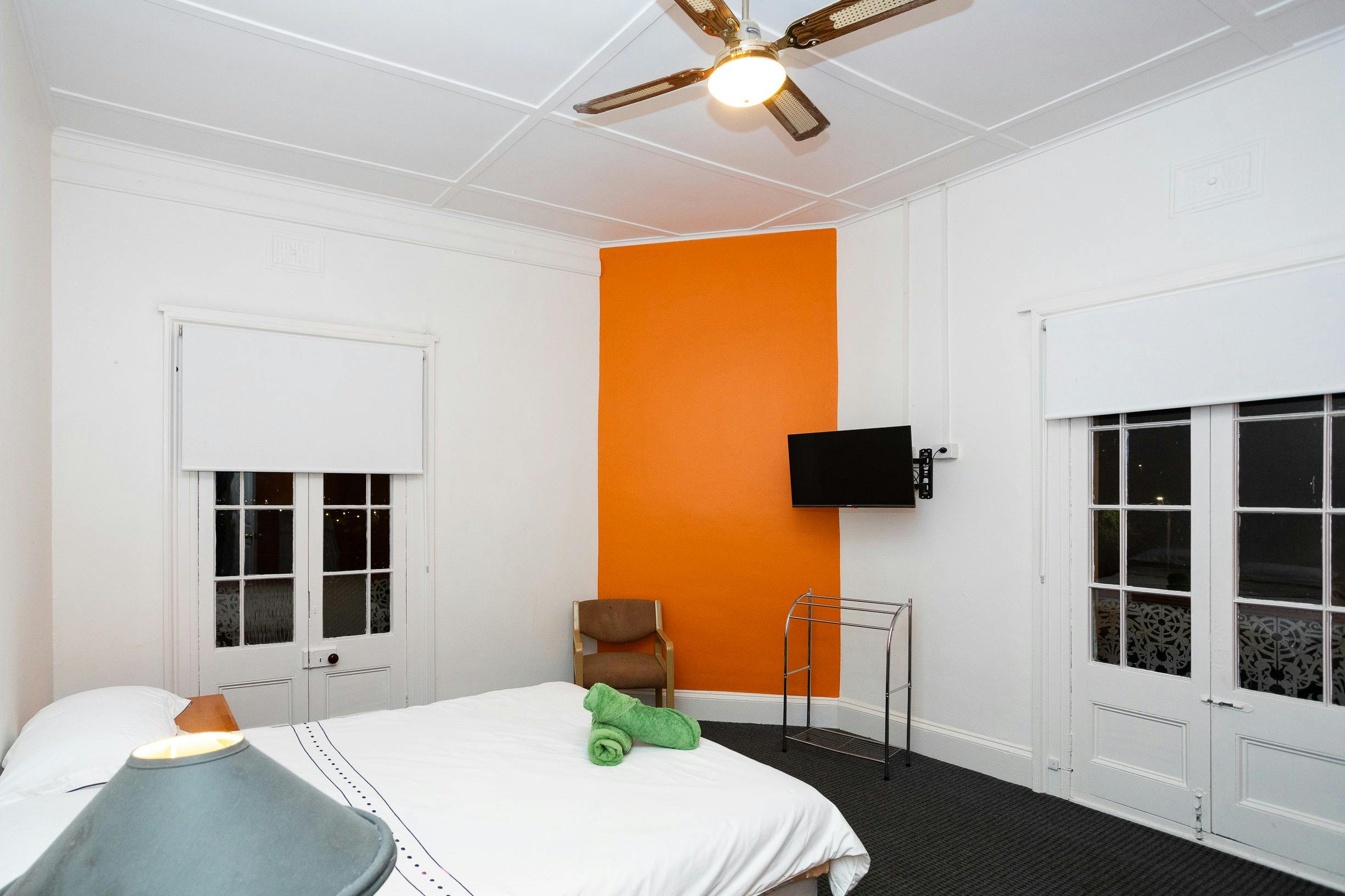 Commercial Hotel Walcha - Bedroom