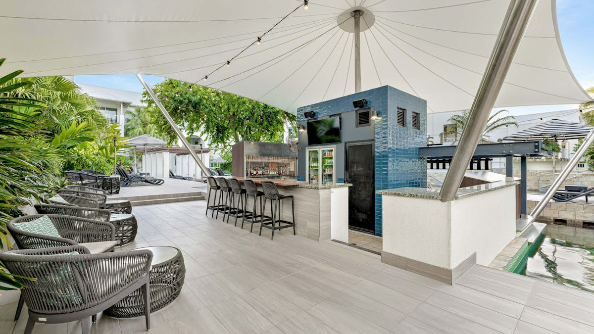 Mantra Portsea - Pool Bar Mantra Portsea - Pool Bar