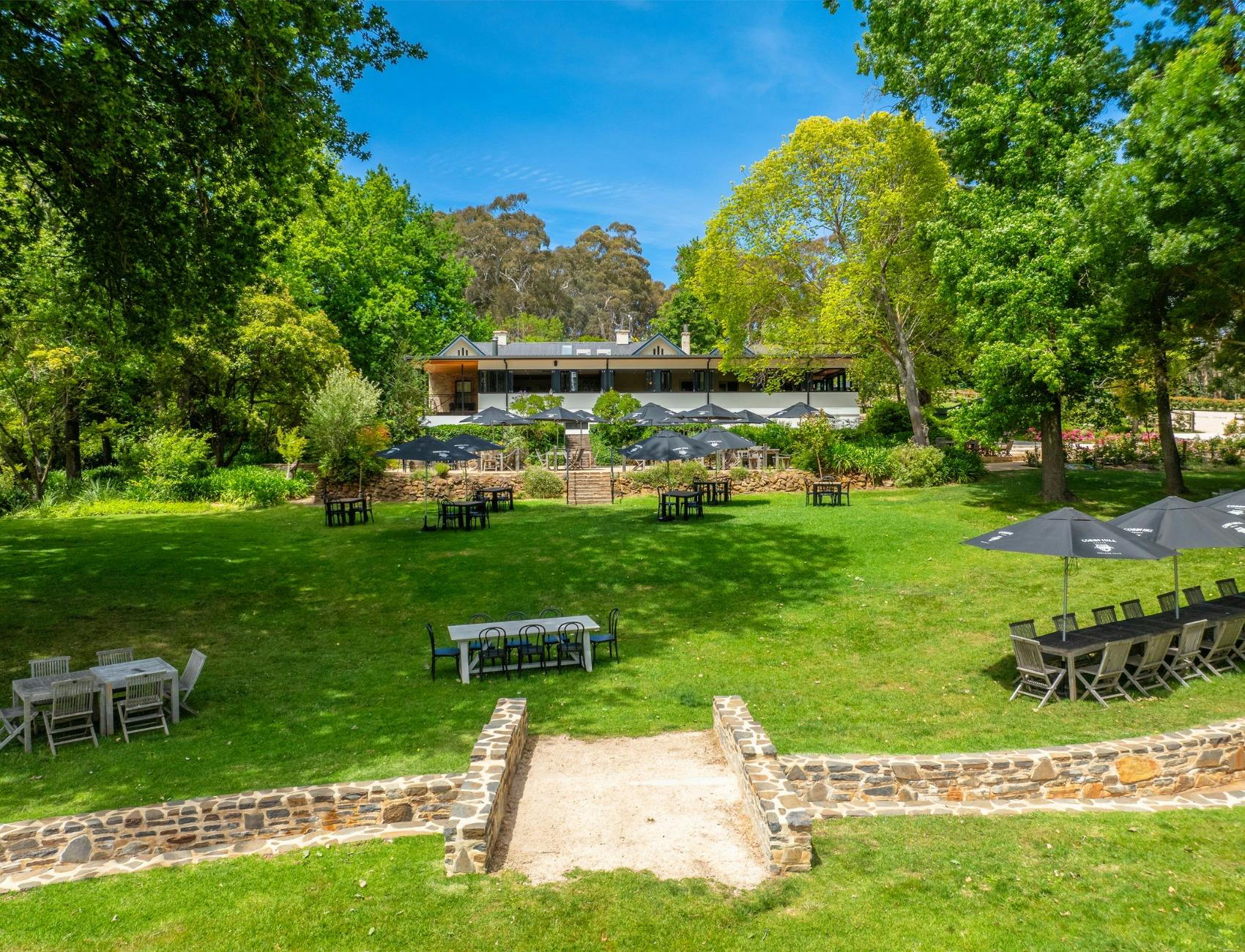 Cobb's Hill Estate espansive garden