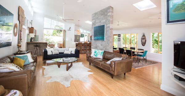 beach house holiday accommodation rental beach port douglas