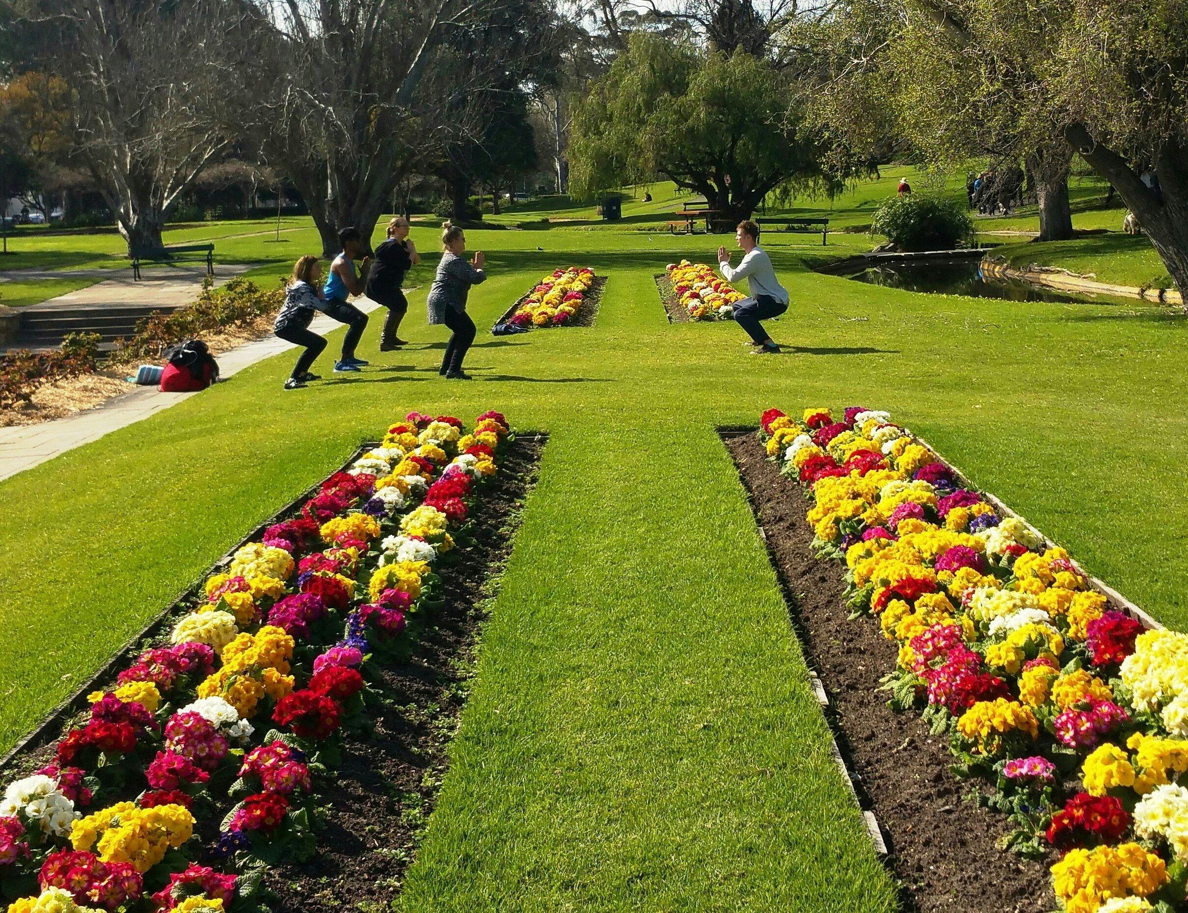 Guided Walk through Veale Park / Walyu Yarta (Park 21)