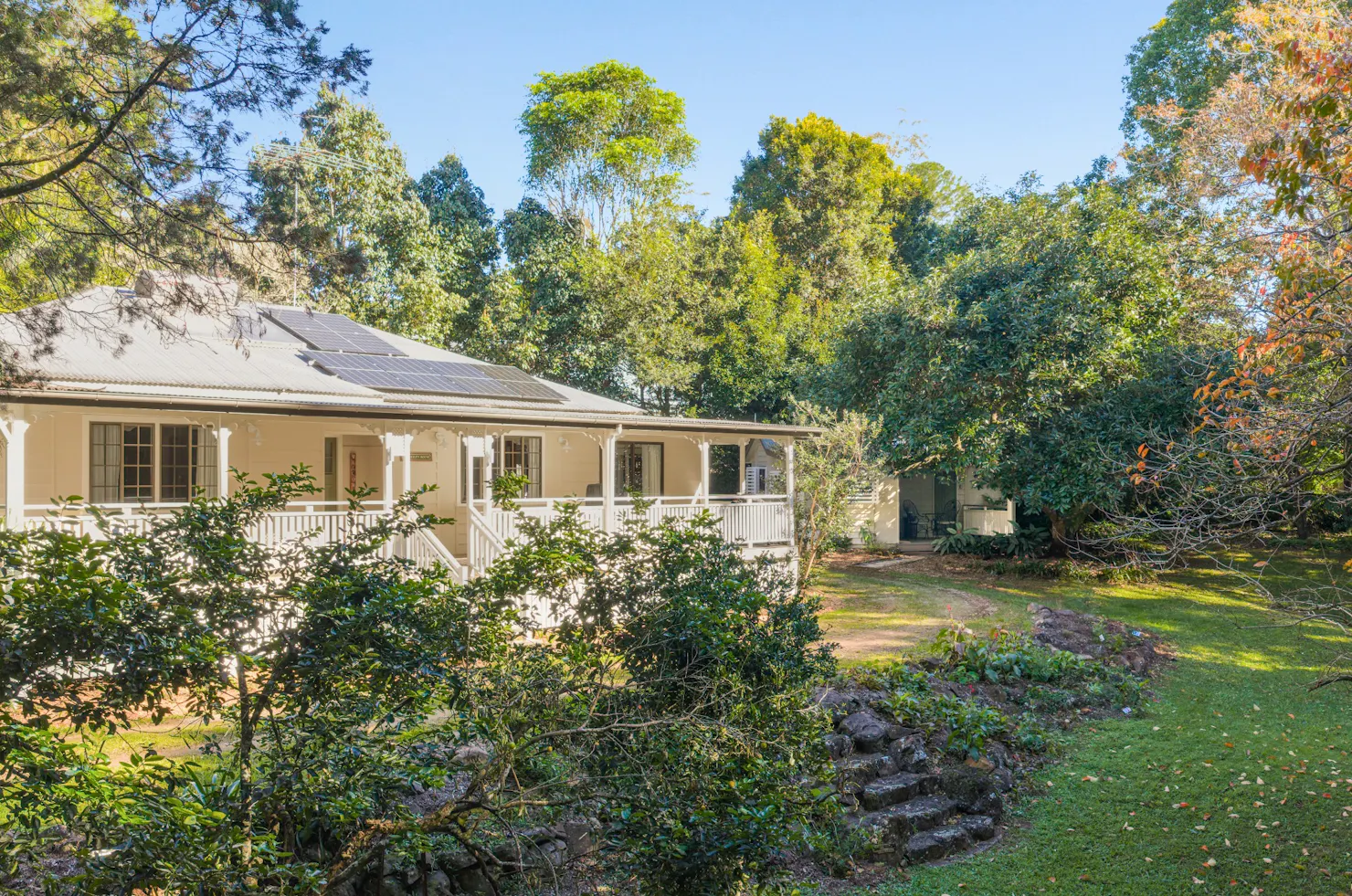 Memorable holiday destination combining privacy comfort and natural beauty in Maleny
