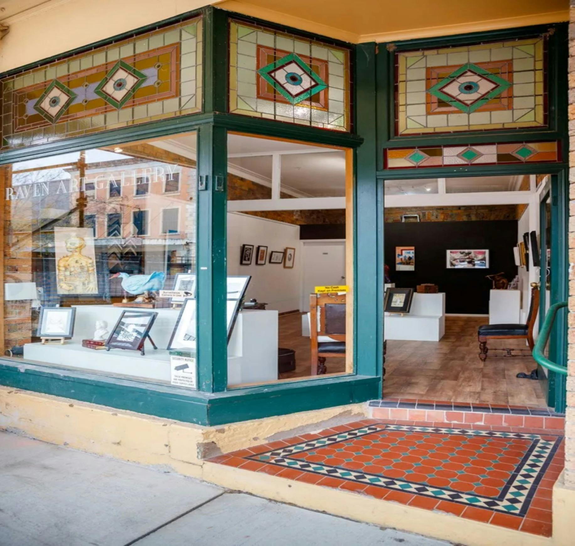 レイヴンアートギャラリー