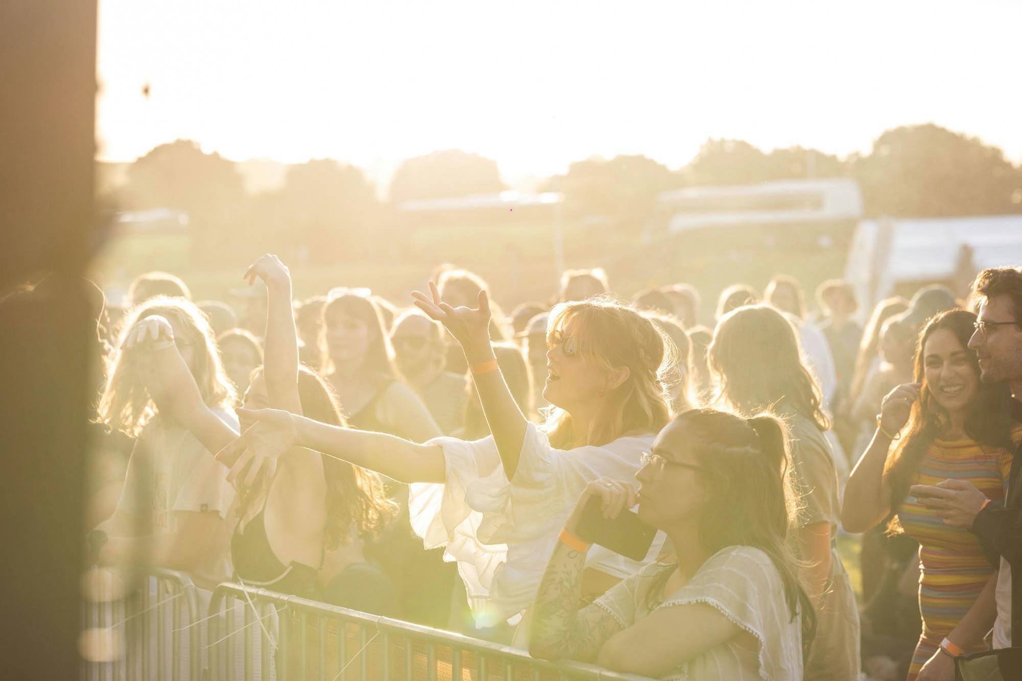 Audience with sunset