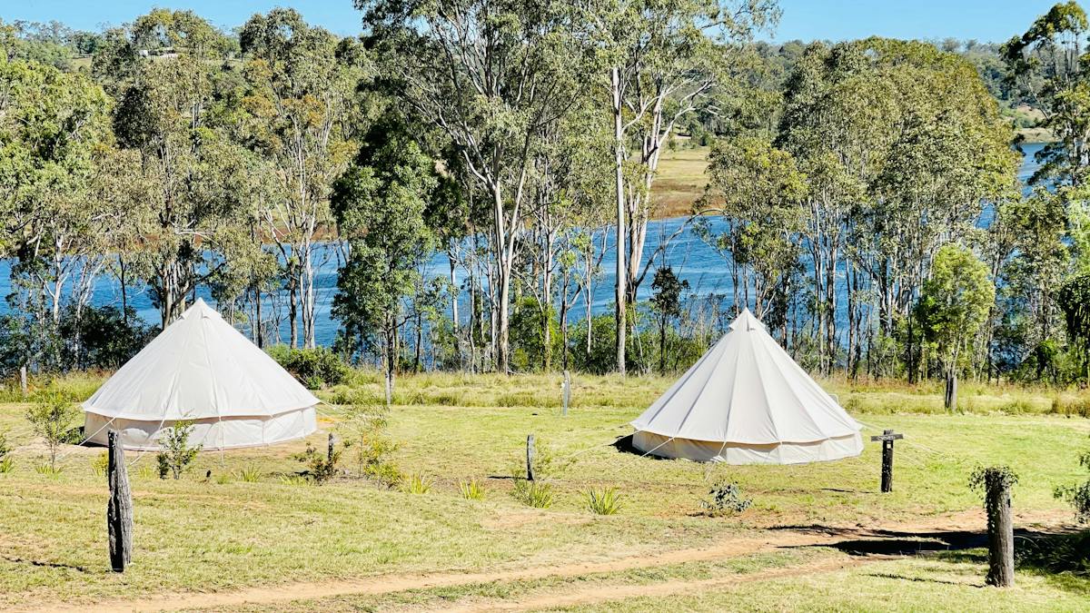 Reflections Lake Cooby | Accommodation | Queensland