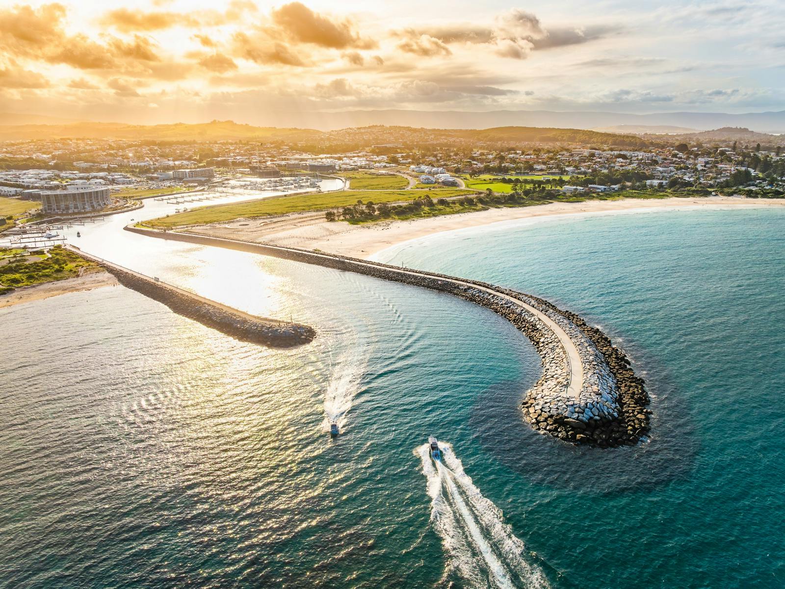 Shellharbour Shellharbour Marina | NSW Holidays & Accommodation, Things to Do ...