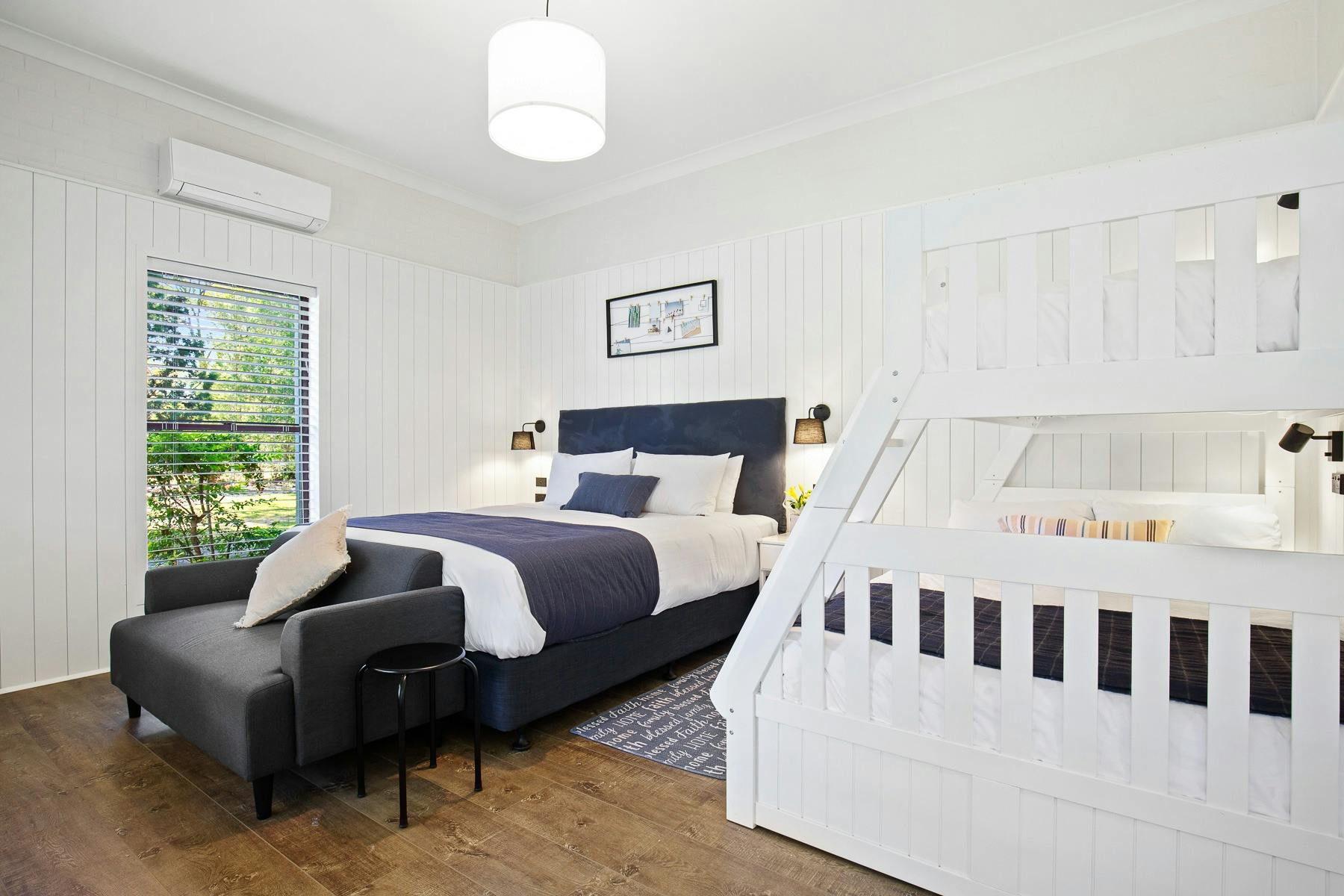 Super Deluxe Family Room