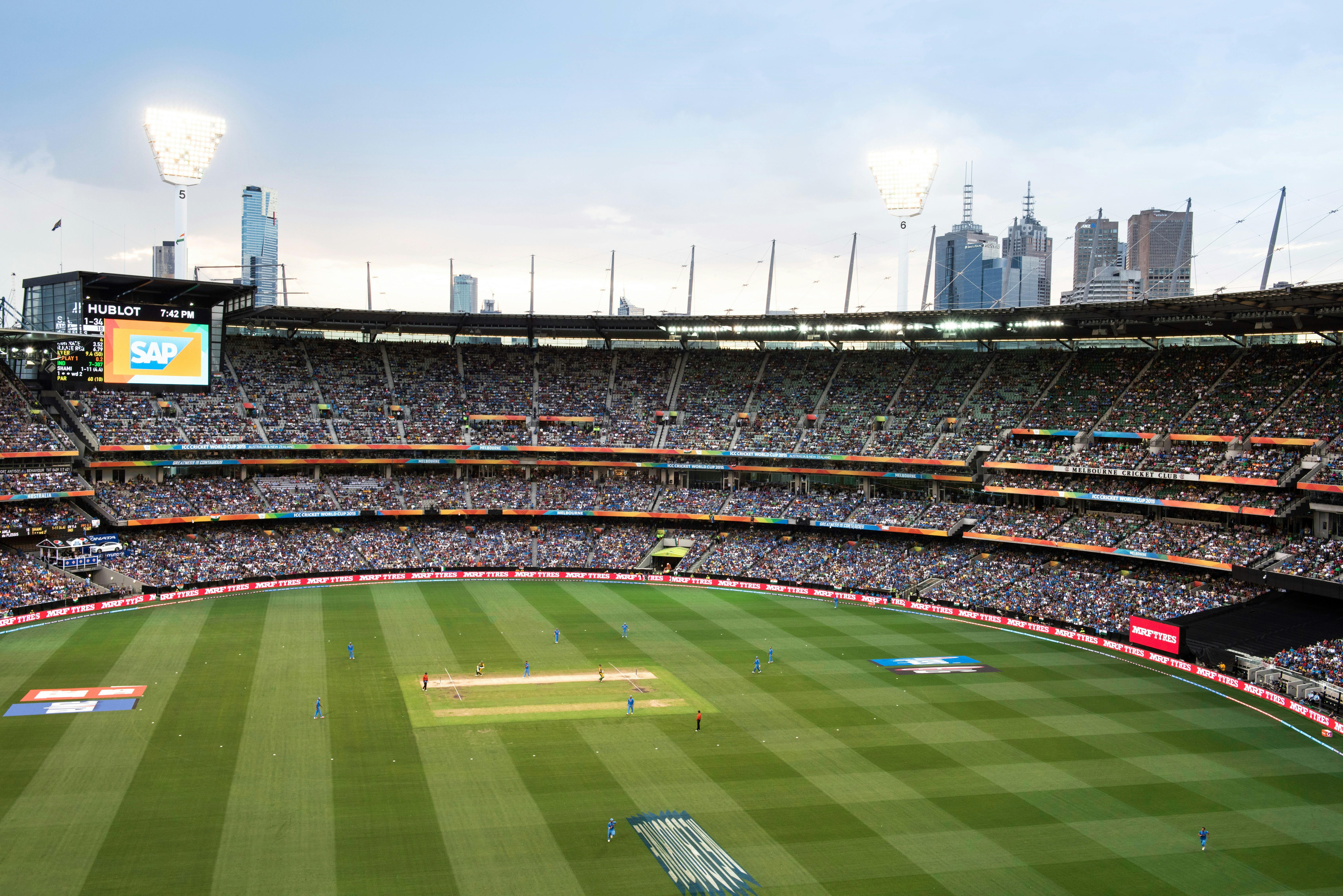 Melbourne Cricket Ground and the city skyline