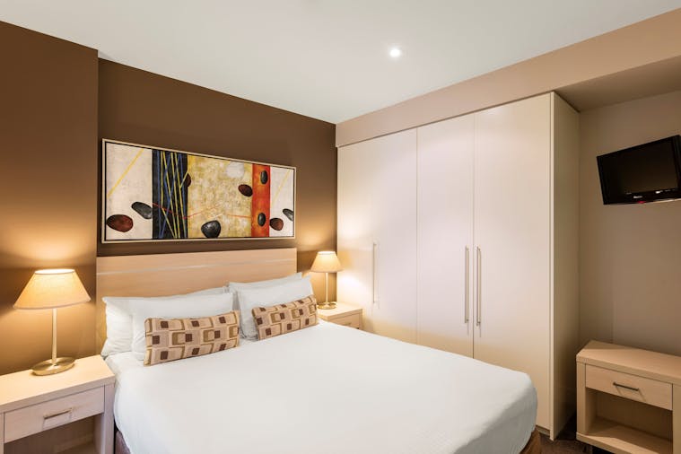 TWO BEDROOM PARK VIEW