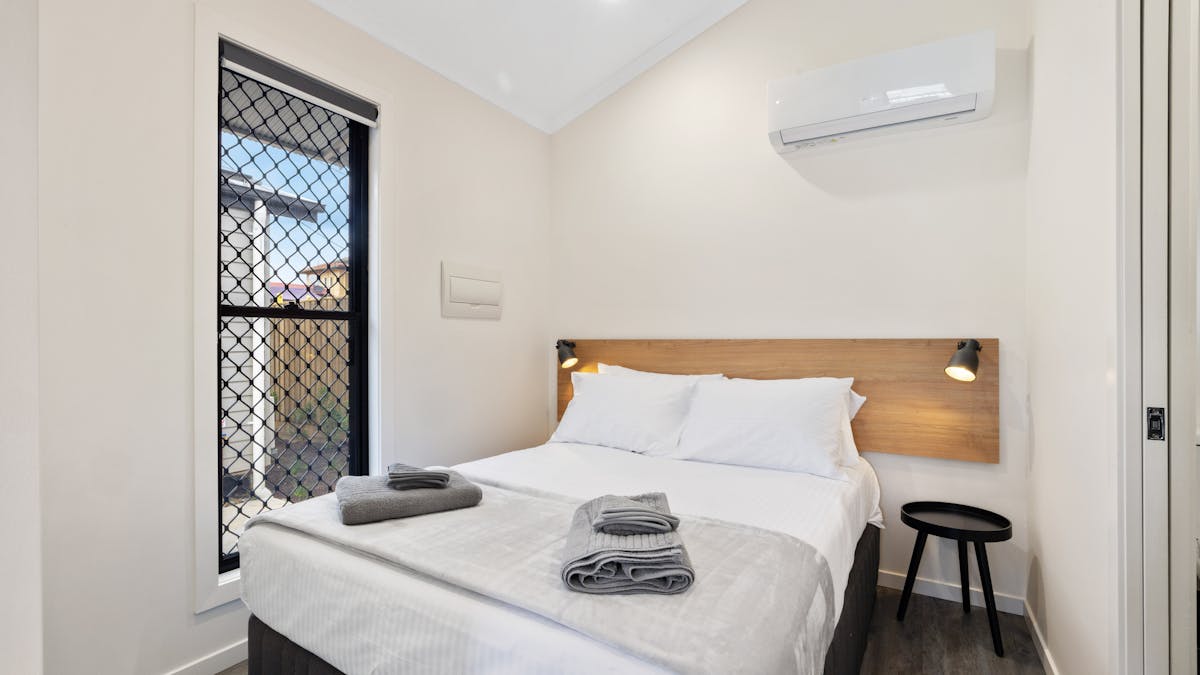 One Bedroom double bed and room has air-conditioning .