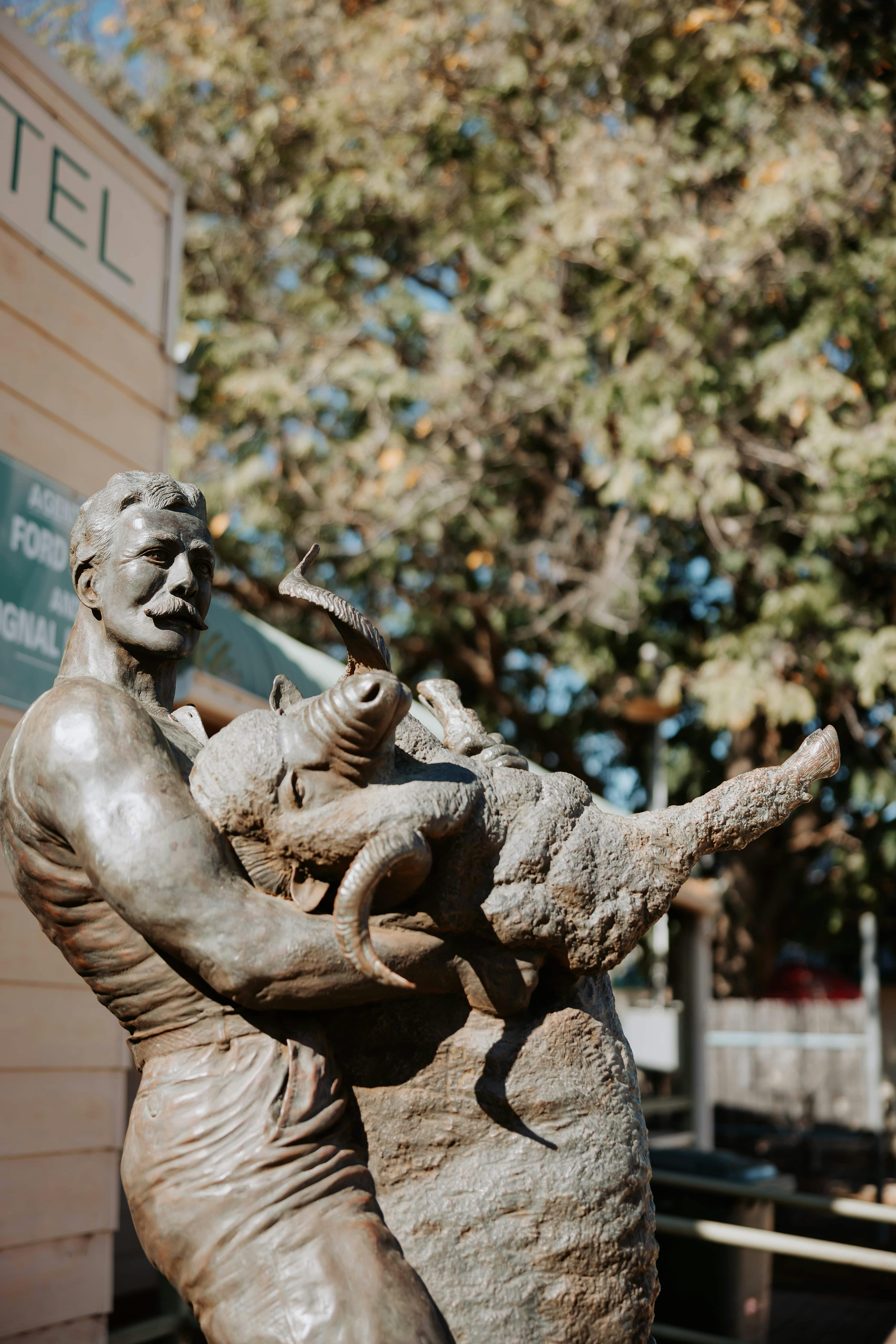 Jack Howe Sculpture