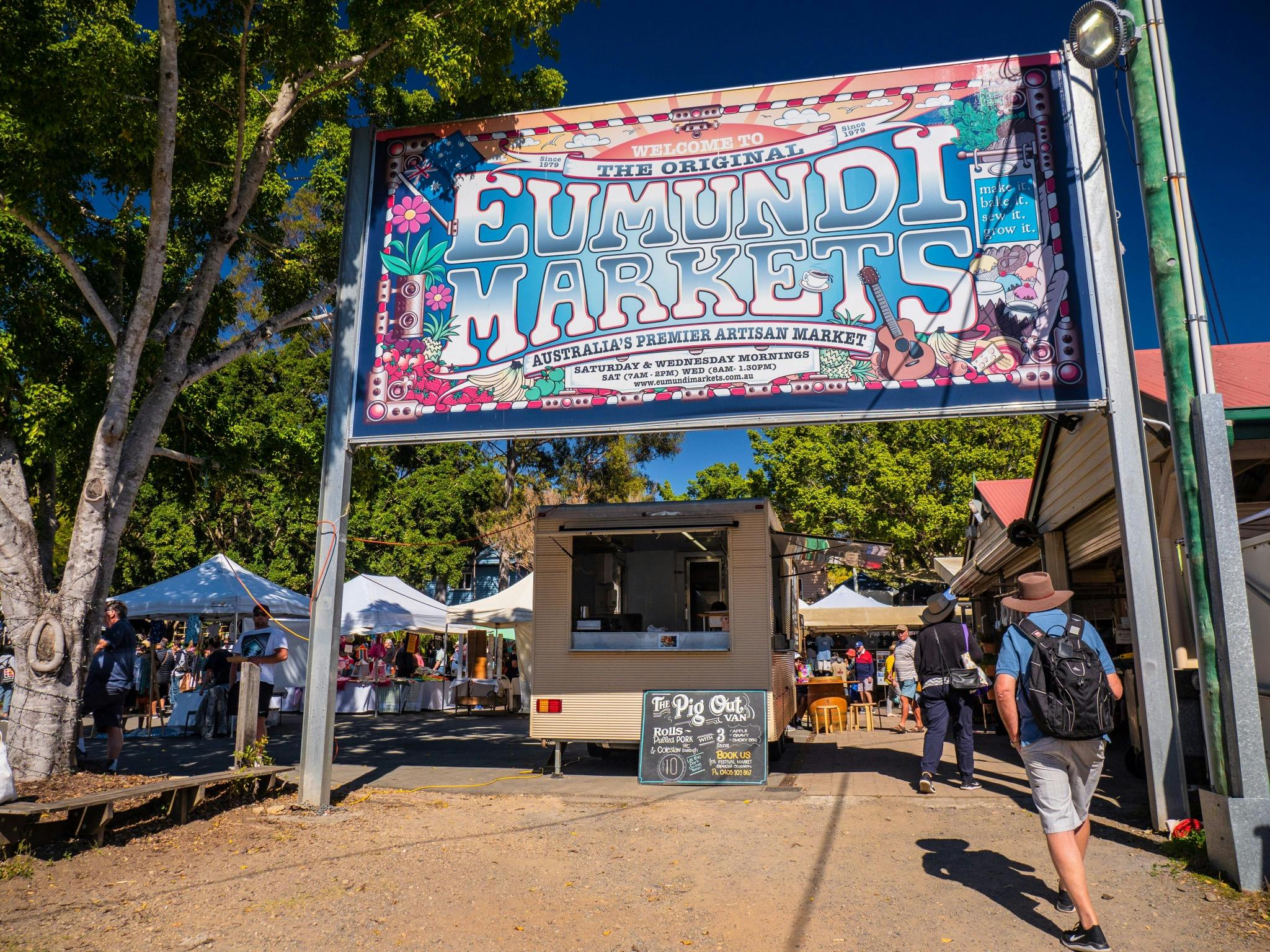 Eumundi Markets Transfers | Coast to Hinterland Tours