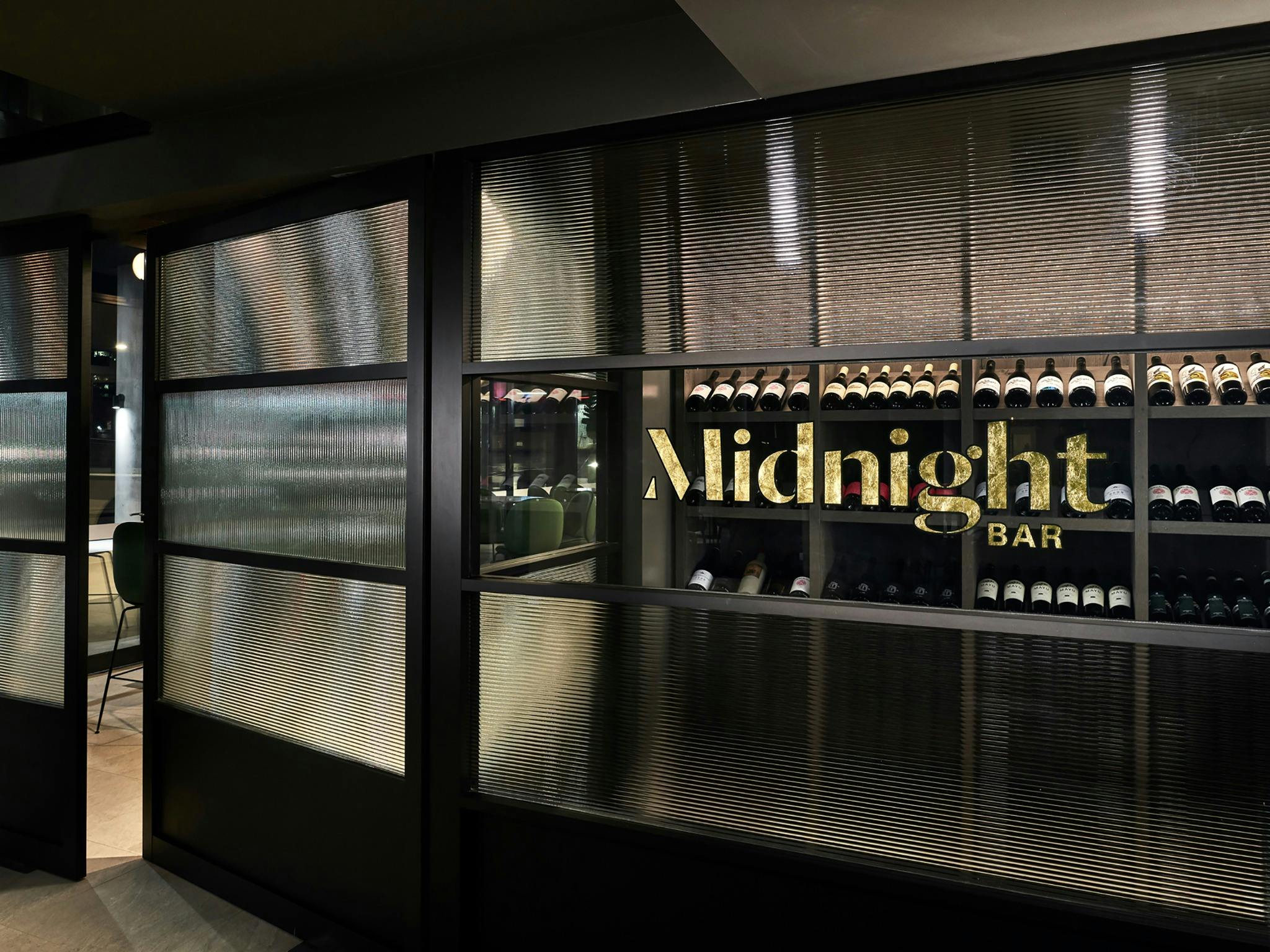 Midnight Bar