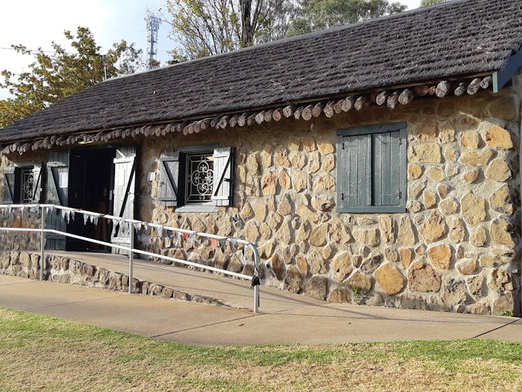 stone cottage exterior, The Croft