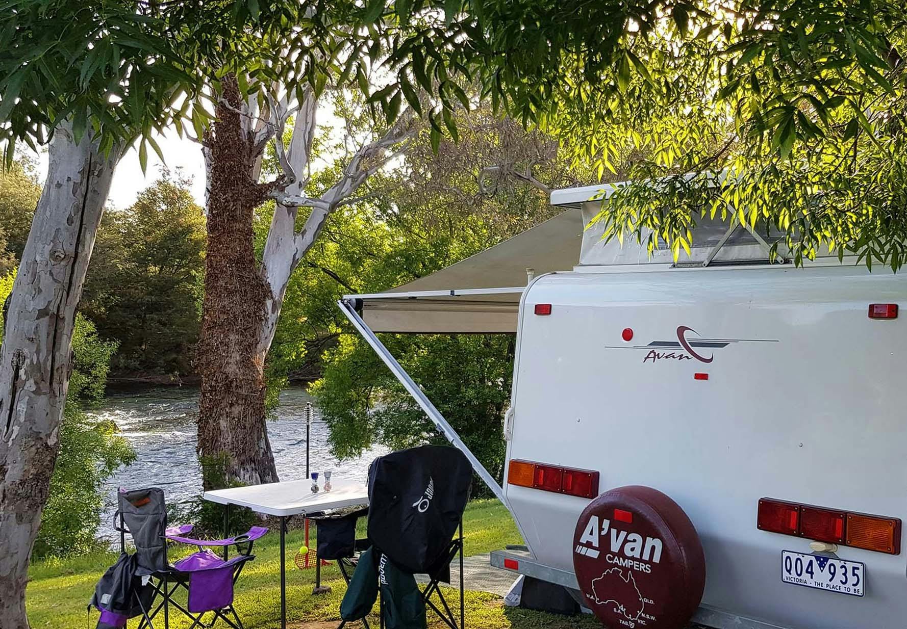 Eildon_Riverside Powered Site_01