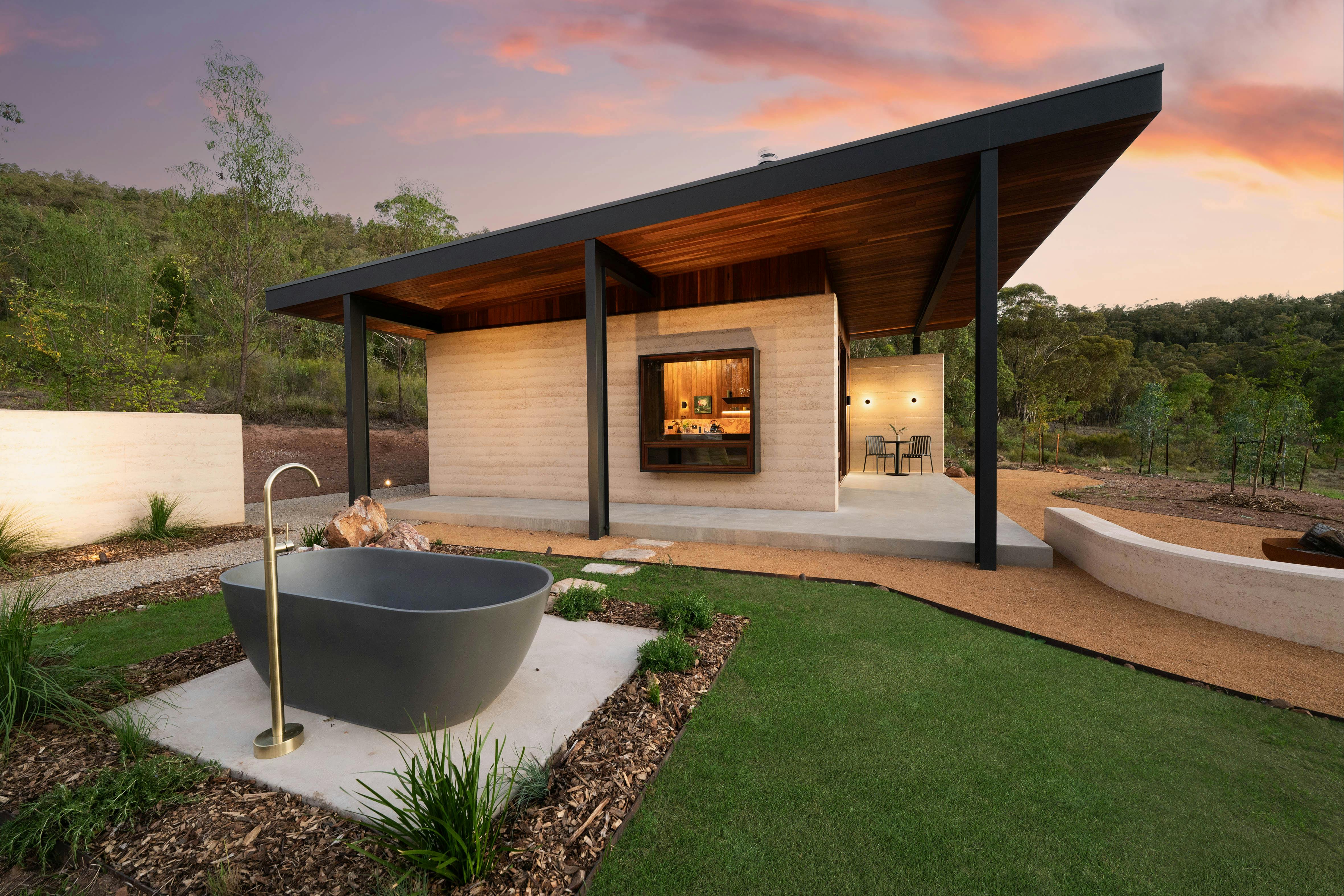 outdoor bath experience