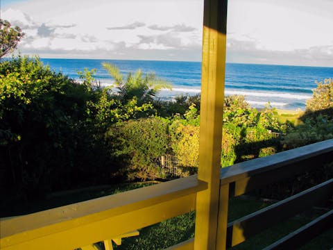 Bateau Bay Accommodation Nsw Holidays Accommodation Things To