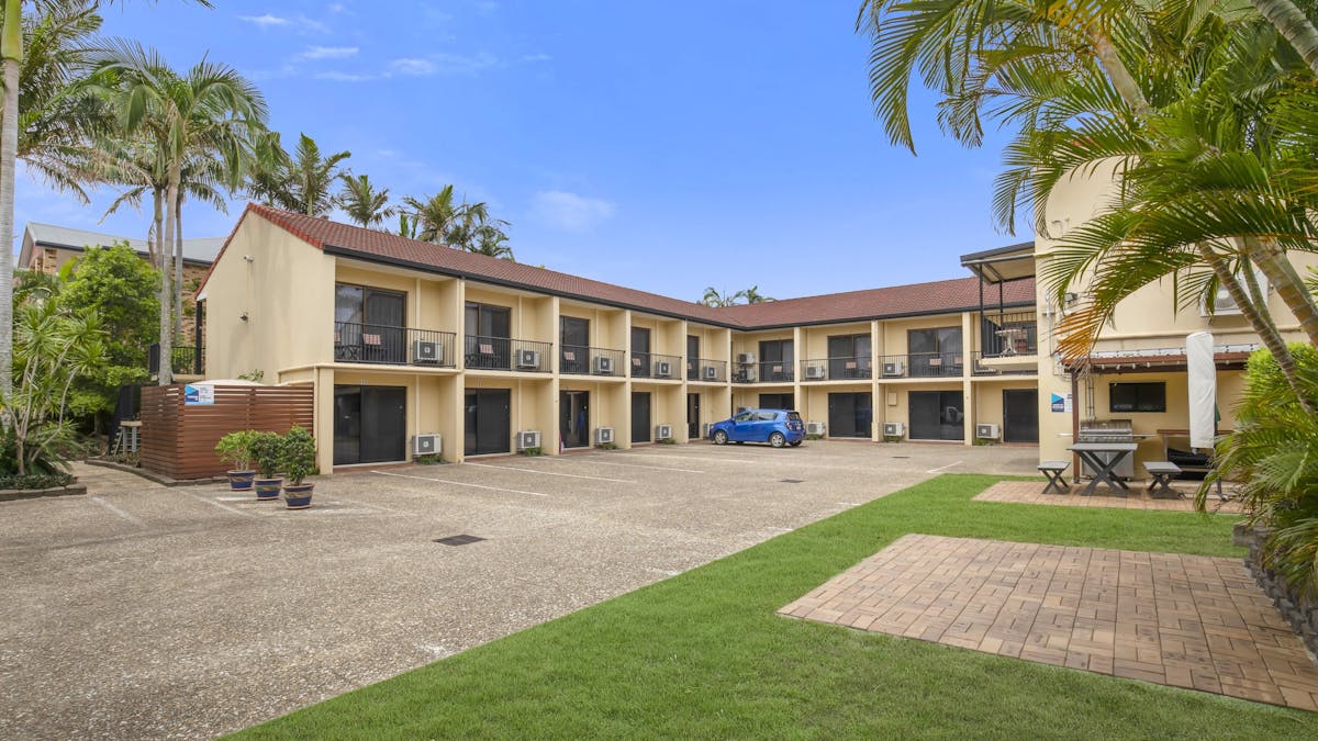 Motel Parking