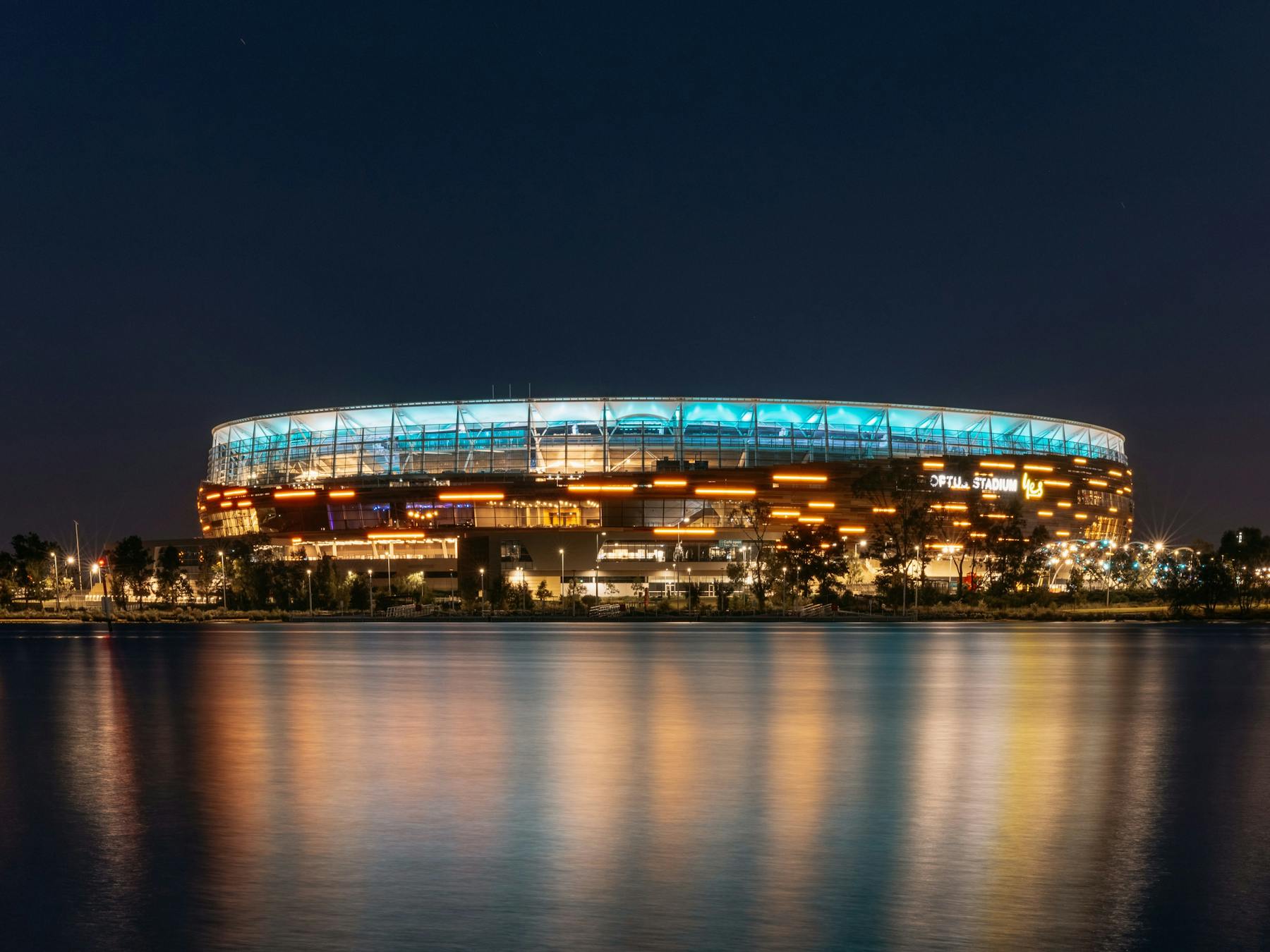 Optus Stadium, Burswood