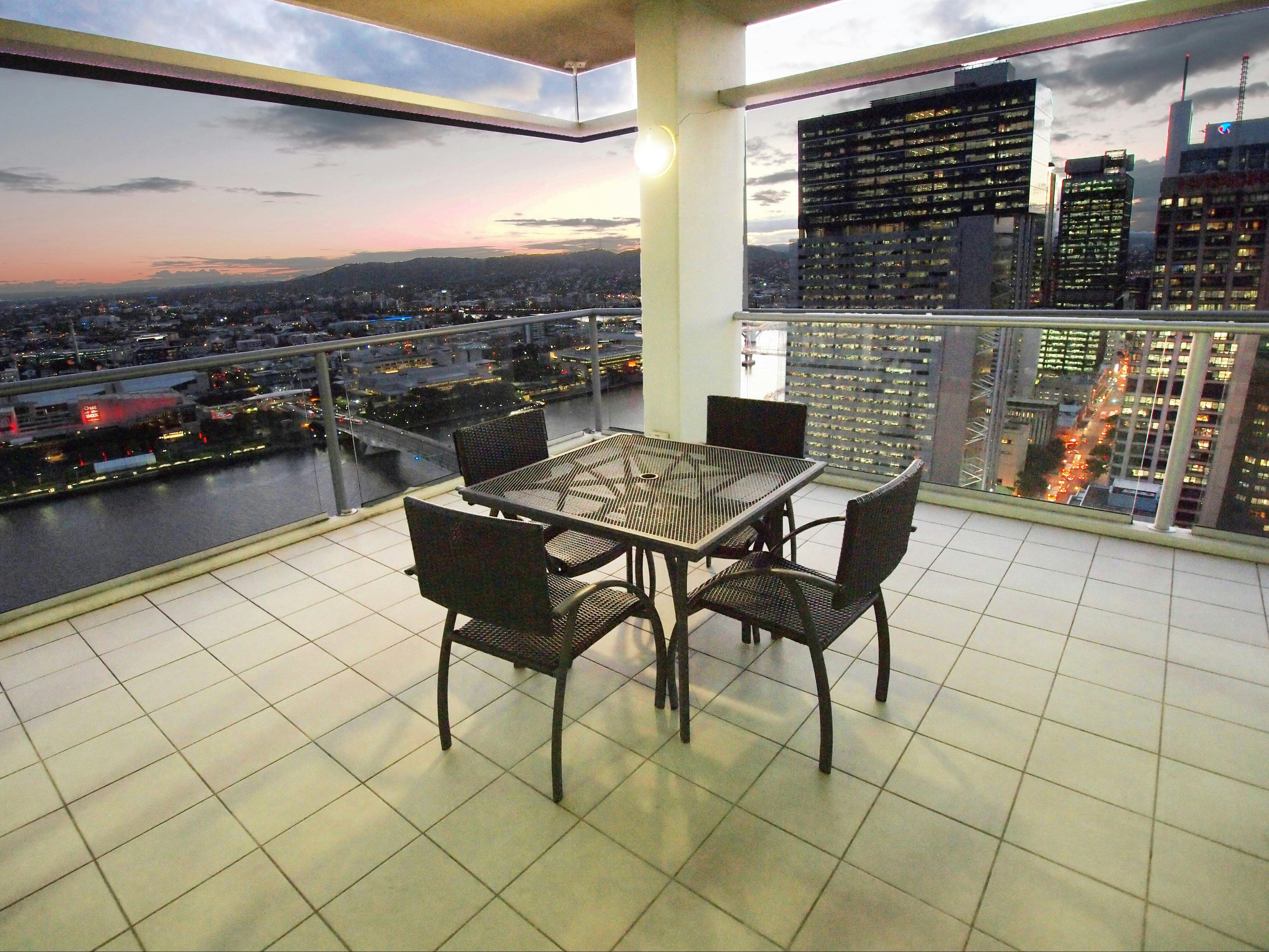 2 Bedroom River Views