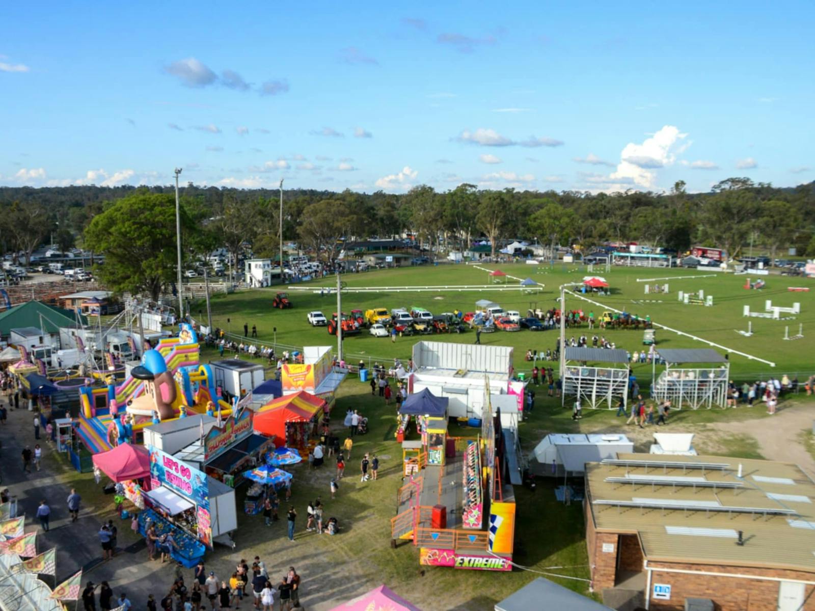 Stanthorpe show grand parade Stanthorpe show grand parade