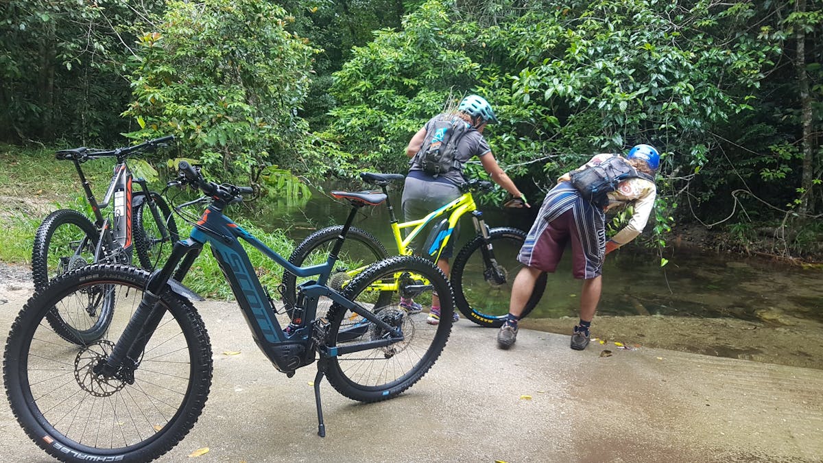 Ebike tours port douglas