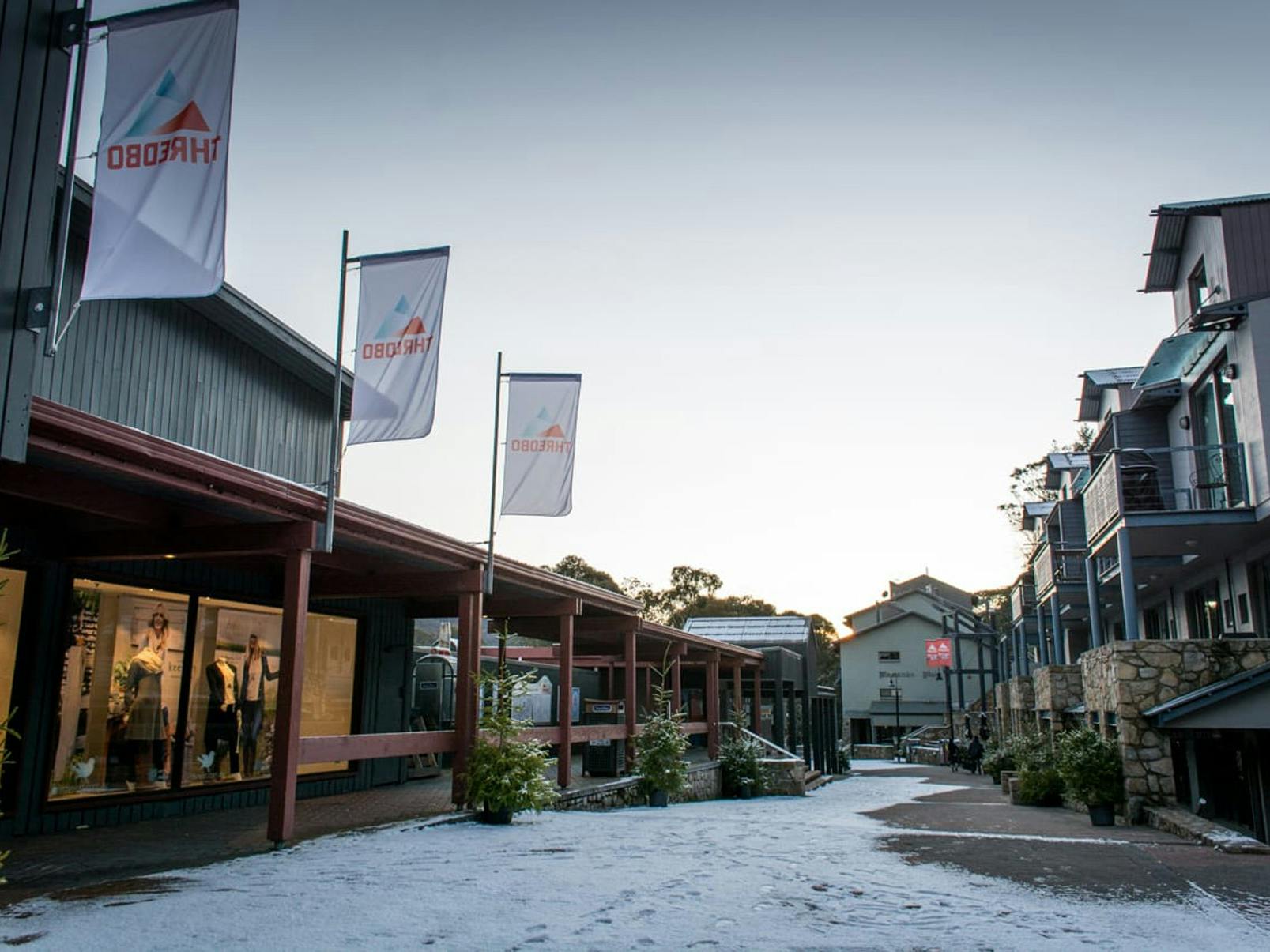 JK Gallery and Mountain Shop