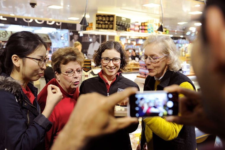 Adelaide Central Market Early Risers Breakfast Tour