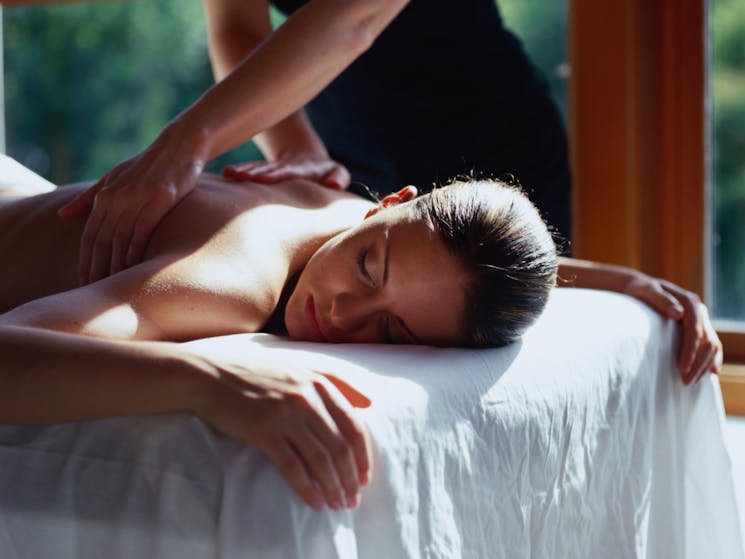 Byron Massage and day spa with couples massages and girls getaways