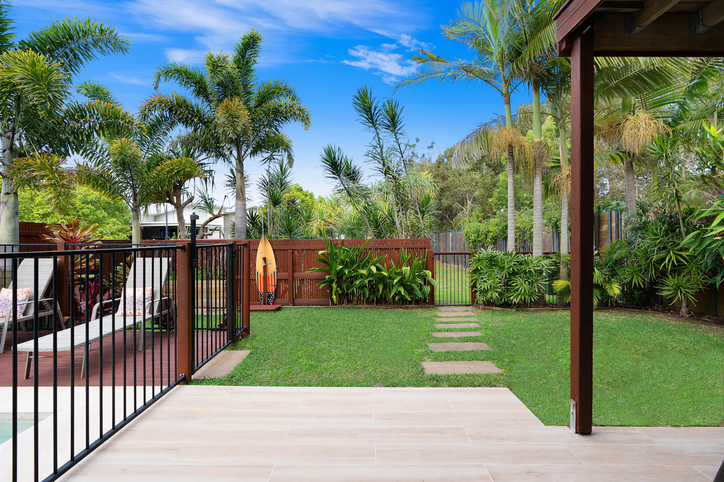 Fully fenced with private pool and outdoor shower