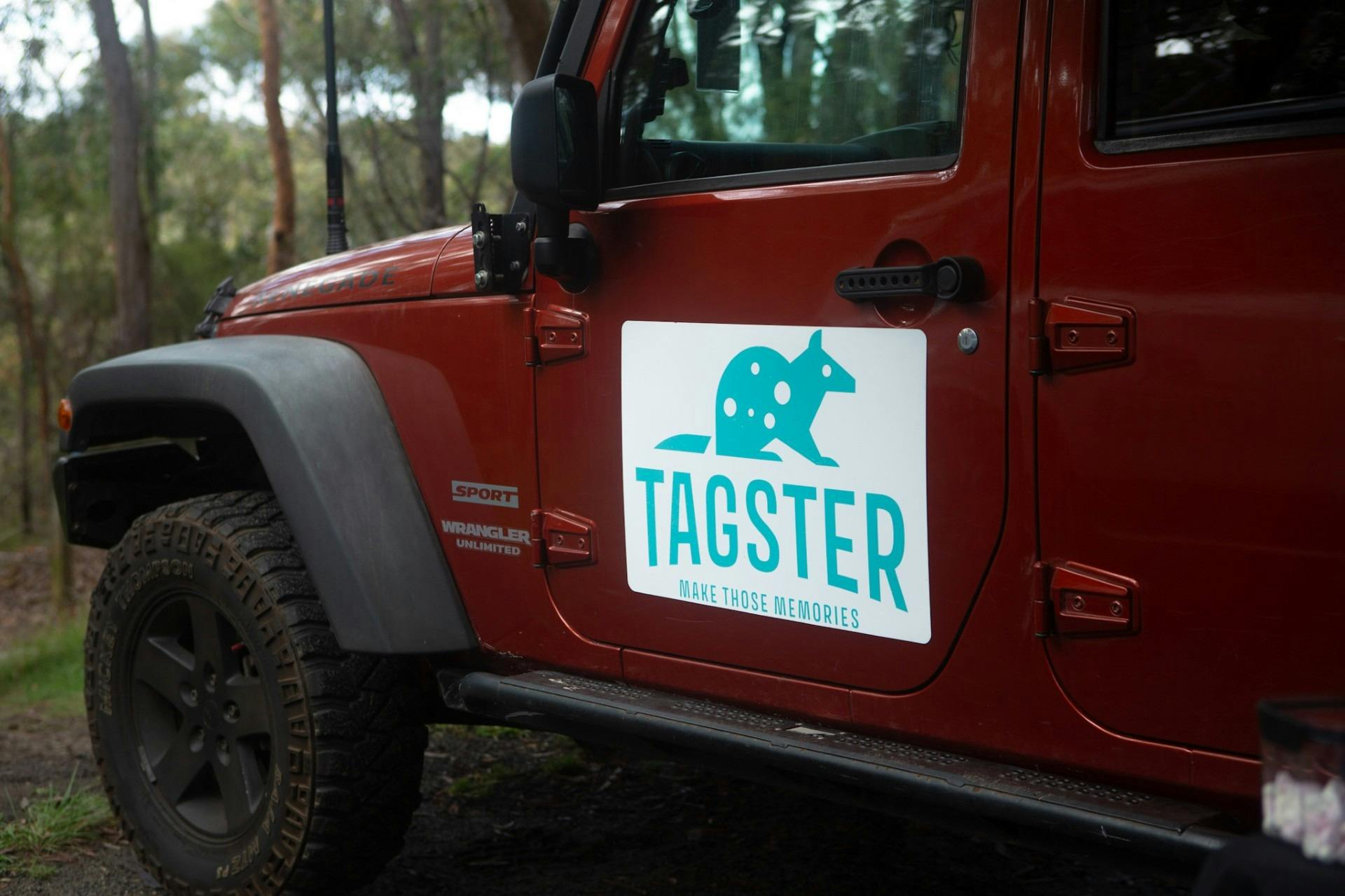 Tagster Orange Jeep