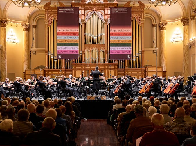 Symphony Series 6 Tragedy to Triumph