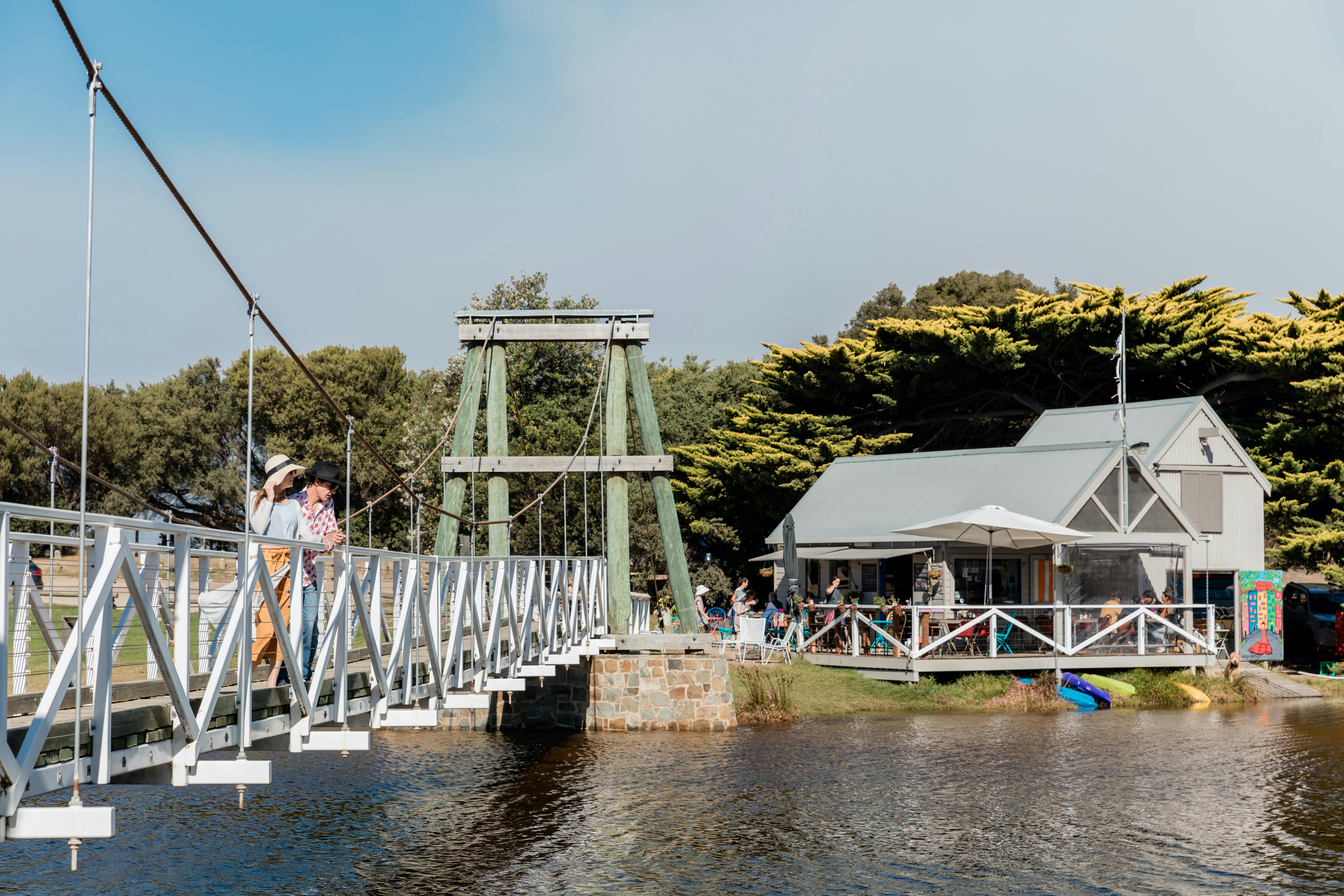 Lorne swingbridge