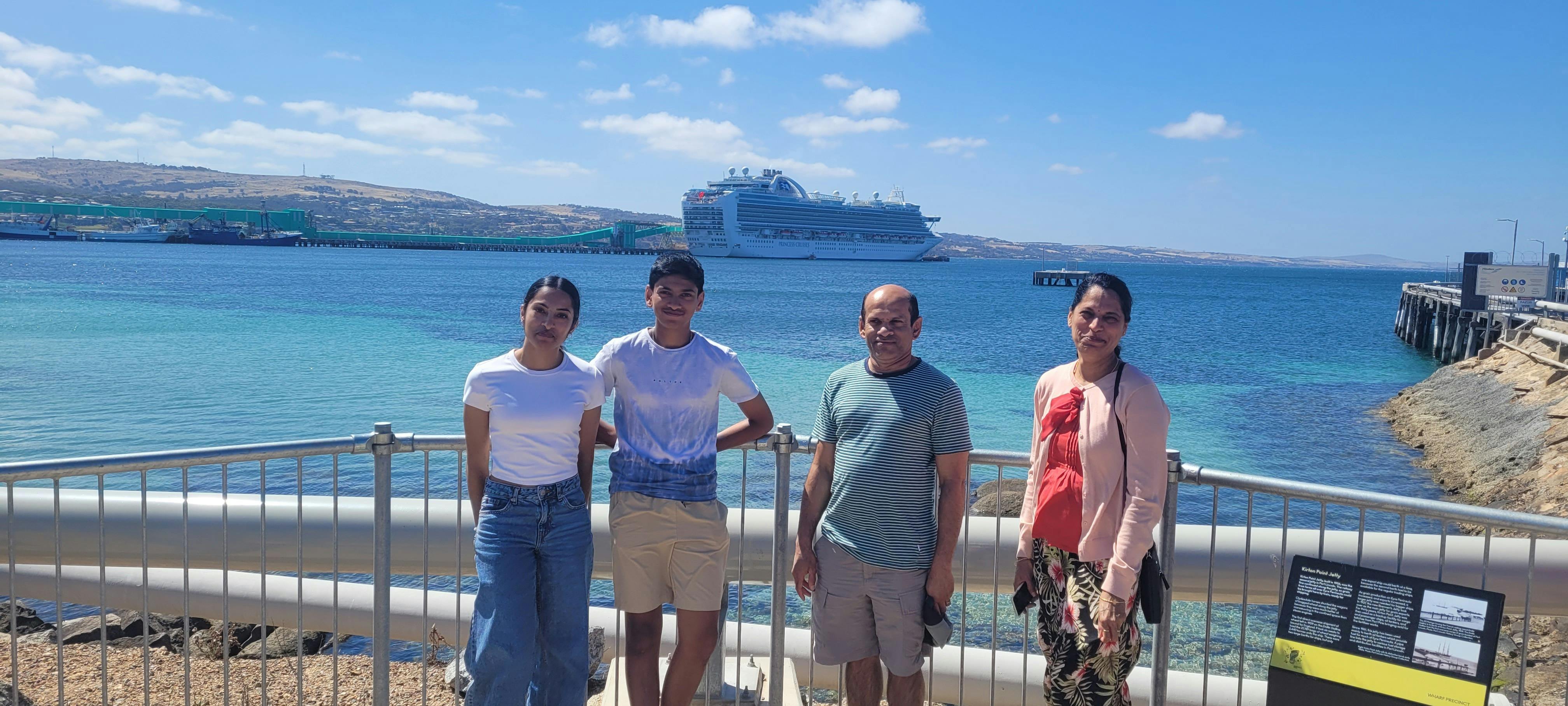 Cruise ship tour