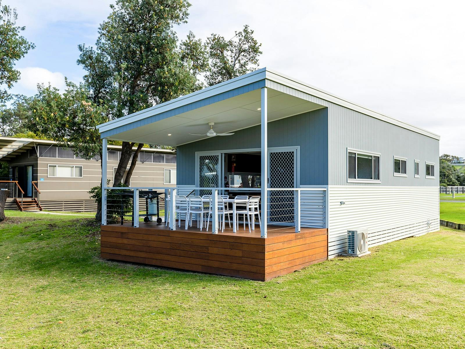 Riverside Deluxe Villa