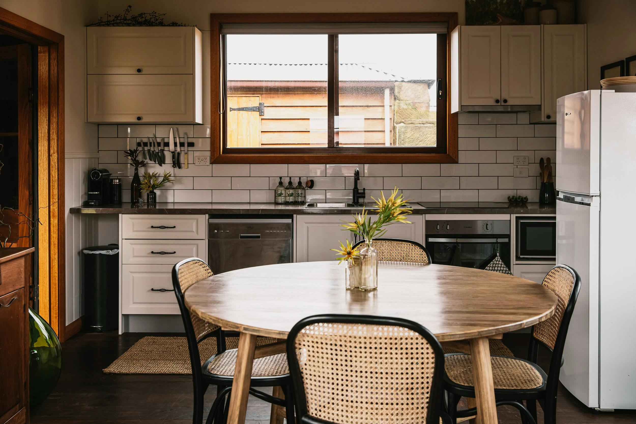 Kitchen/Dining Space