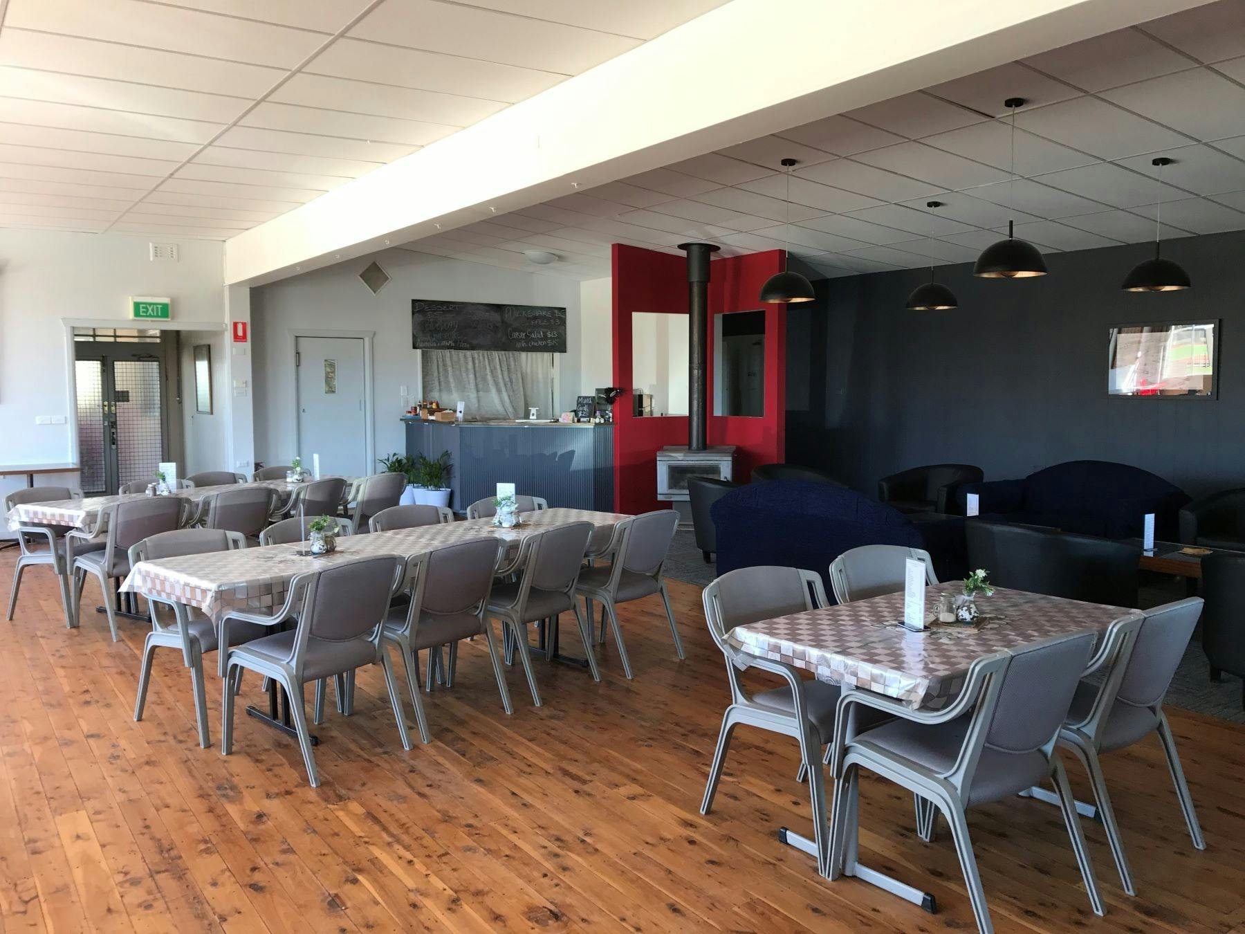 Dining at Crookwell Golf Club