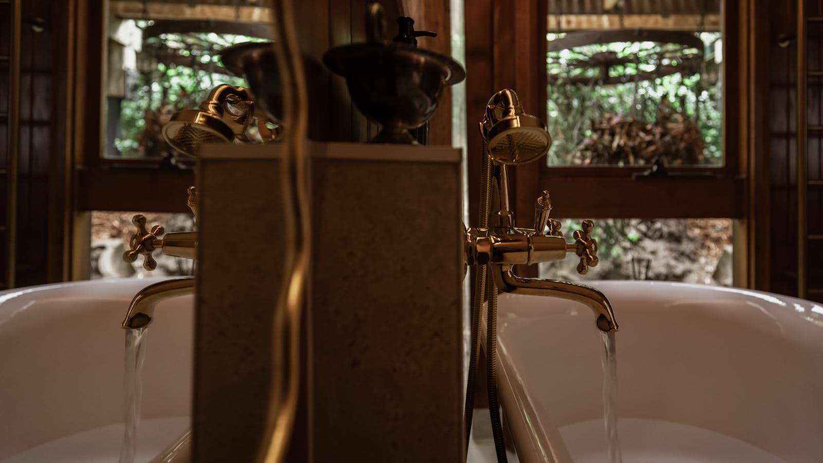 The luxuriously large bathtub is made for long soaks with suds.