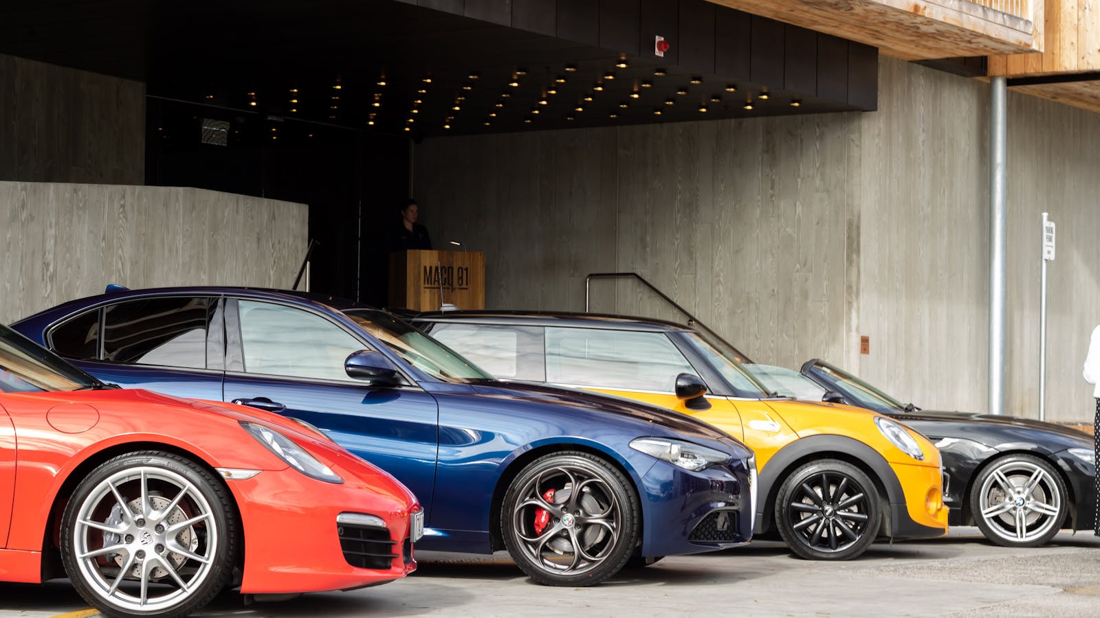 Luxury & sports car hire in Hobart